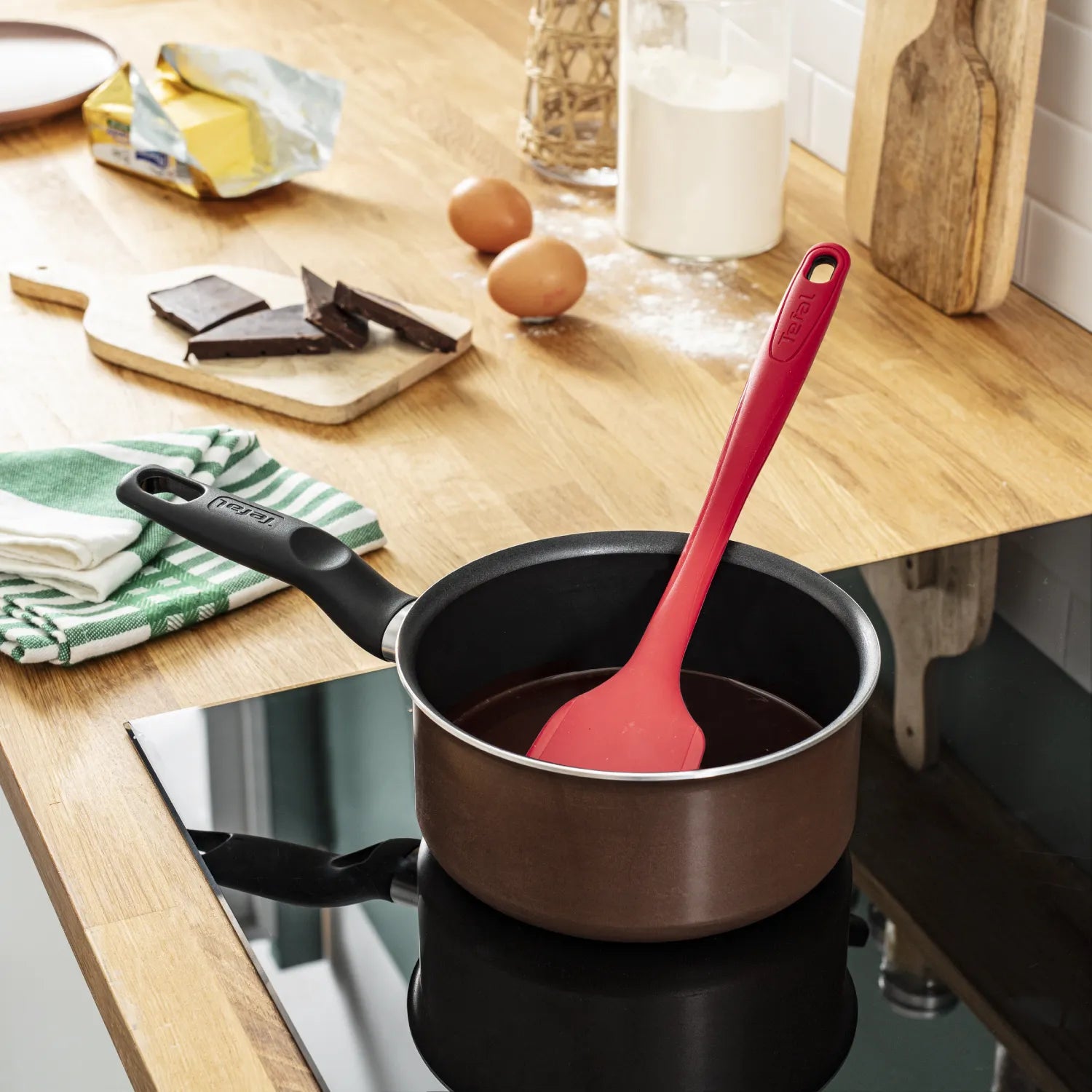 Tefal Ingenio Proflex Silicone Spatula K1192014 - Non-Stick Kitchen Utensil for Baking, Cooking & Mixing - Heat Resistant & Flexible Scraper for Pans & Bowls