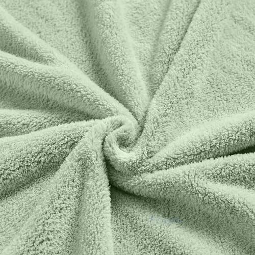 Pale Green