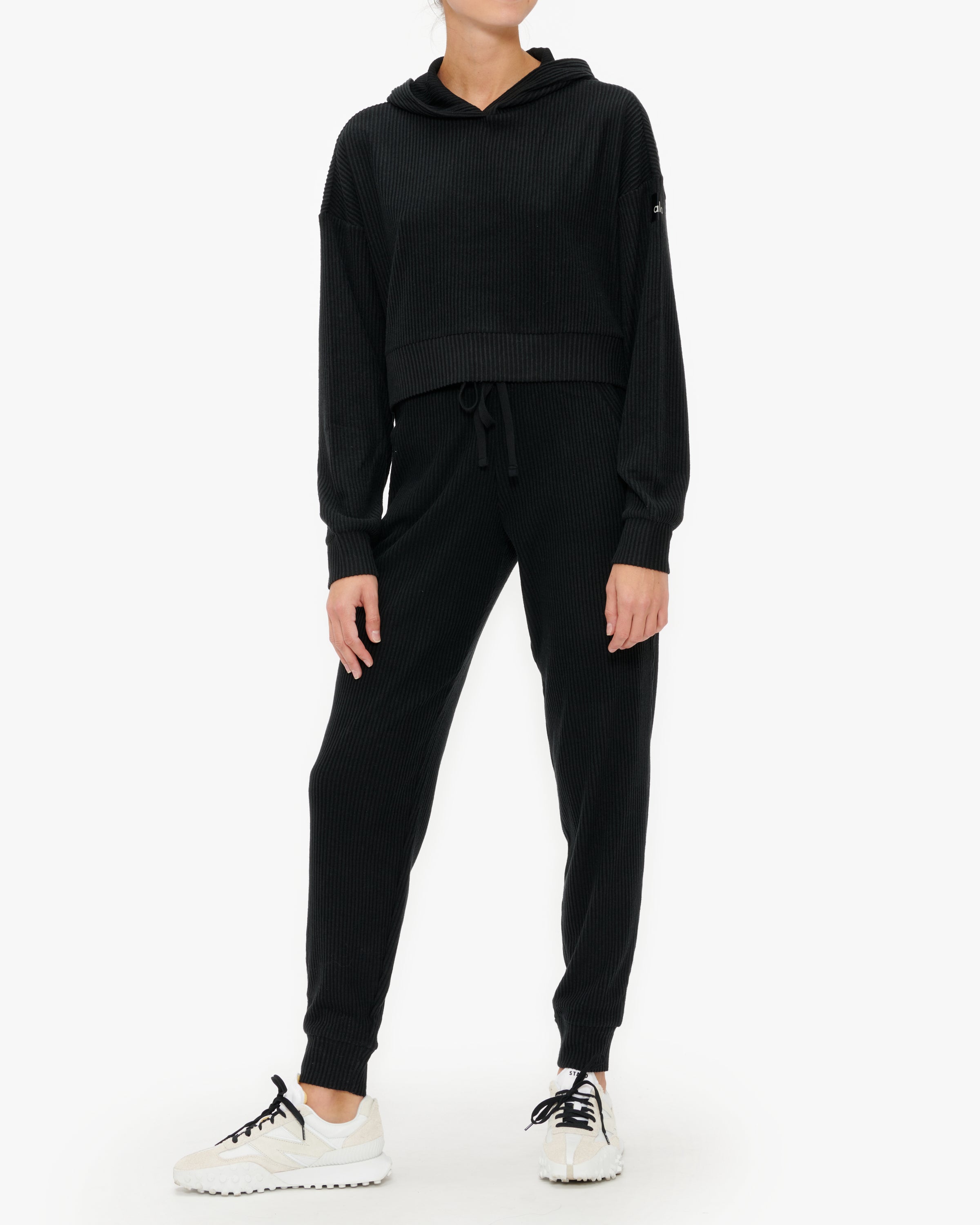 Alo Yoga Muse Hoodie for Women - Soft Fleece Pullover with Kangaroo Pocket | Perfect for Yoga, Gym, Lounge & Casual Wear
