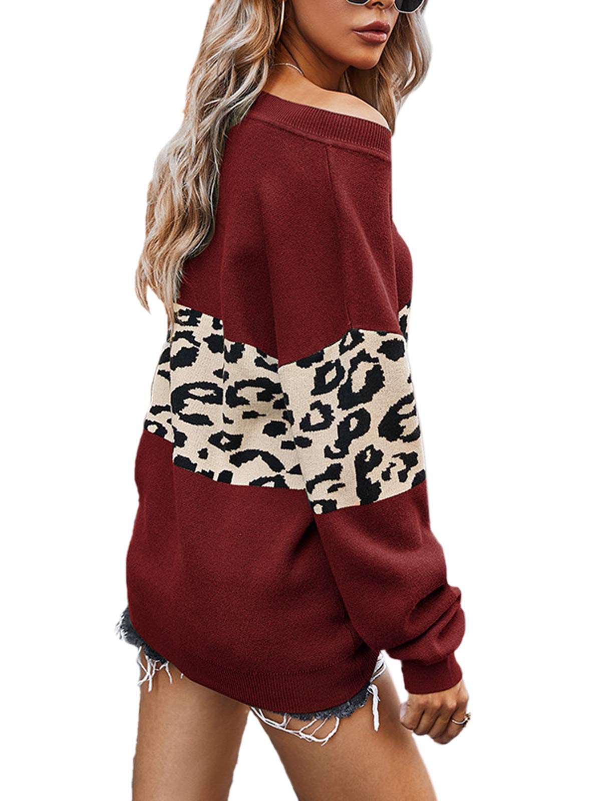 GLIENST Women's Leopard Print V-Neck Sweater - Cozy Knit Pullover for Casual Outfits