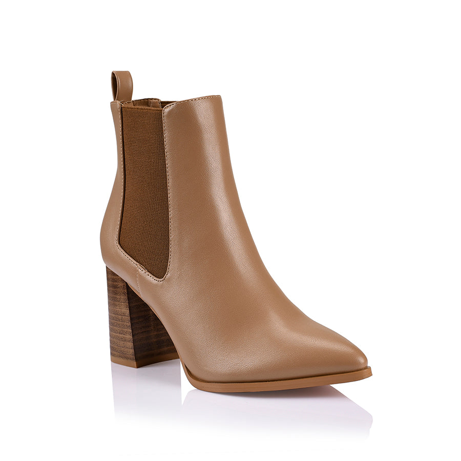 Magellan Chelsea Ankle Boots for Women - Dark Camel Leather Waterproof Winter Boots | Comfortable Slip-On Shoes for Outdoor, Work & Casual Wear