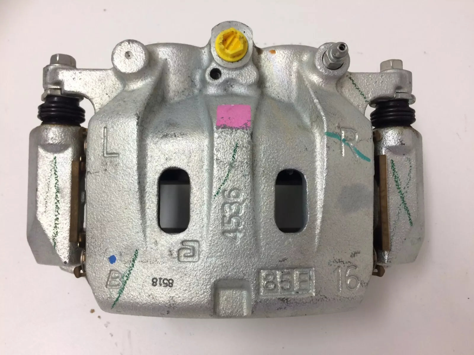 Genuine Holden RG Colorado Front Right Brake Caliper 2012-2020 - Perfect for Off-Roading & Daily Commuting