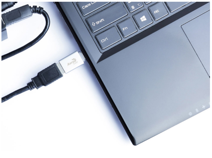 AeroCool Slimline USB Type C to USB 3.0 Adapter Converter - Fast Data Transfer & Charging Compatible with MacBook, iPad, Samsung Galaxy - Perfect for Office, Travel & Home Use