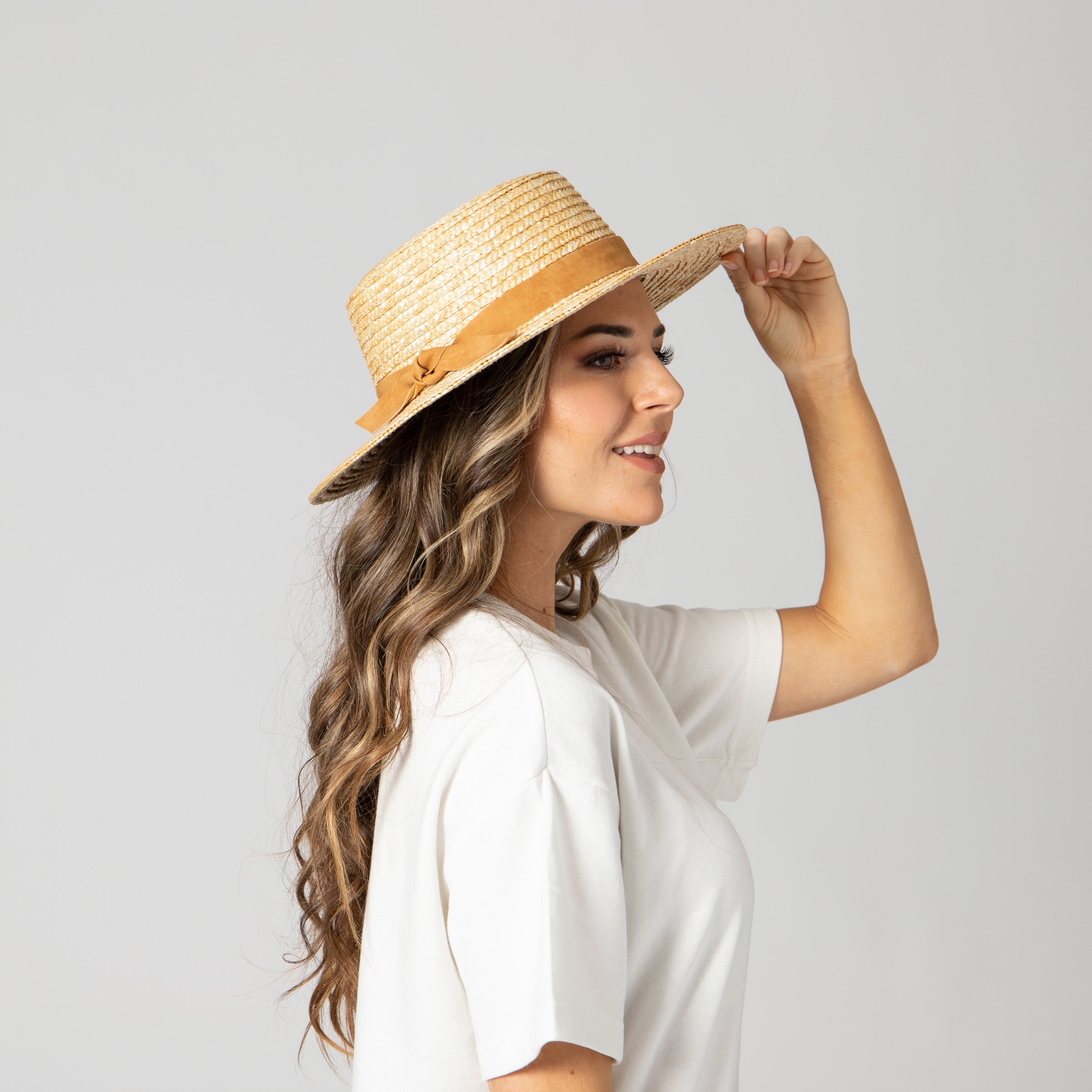 Stylish Women's Wheat Straw Boater Hat with Faux Leather Band - Perfect for Summer Beach Outings, Garden Parties & Outdoor Weddings