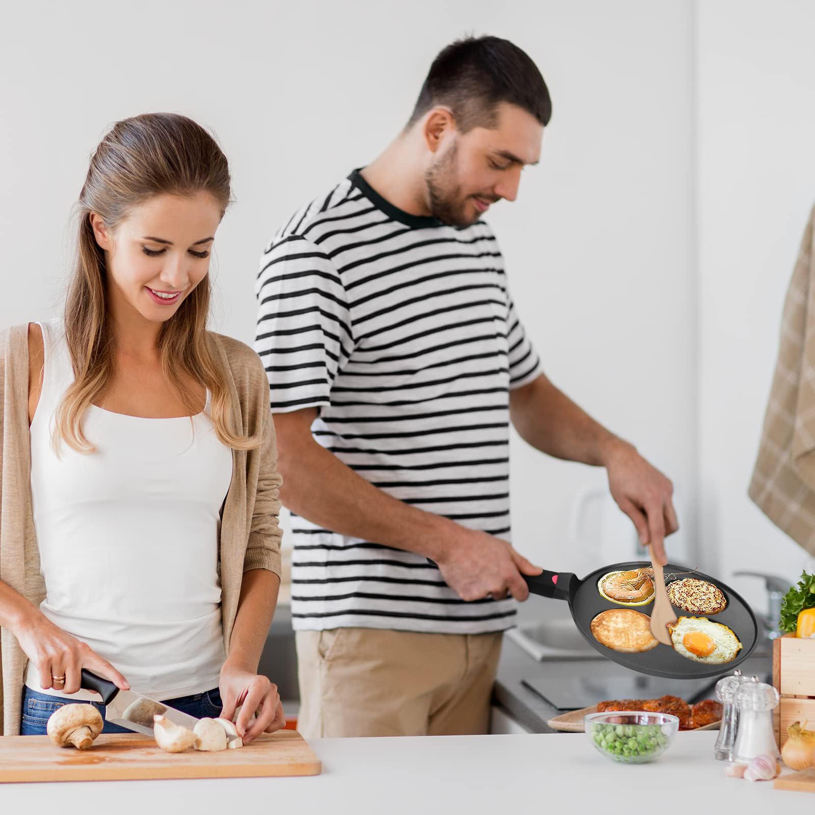 **10.5 Inch Nonstick Pancake Pan - Silver Dollar Grill Blini Griddle Crepe Pan for All Stovetops & Induction, 4 Molds Cake Egg Skillet, PFOA-Free Coating - Perfect for Breakfast, Brunch & Family Cooking**