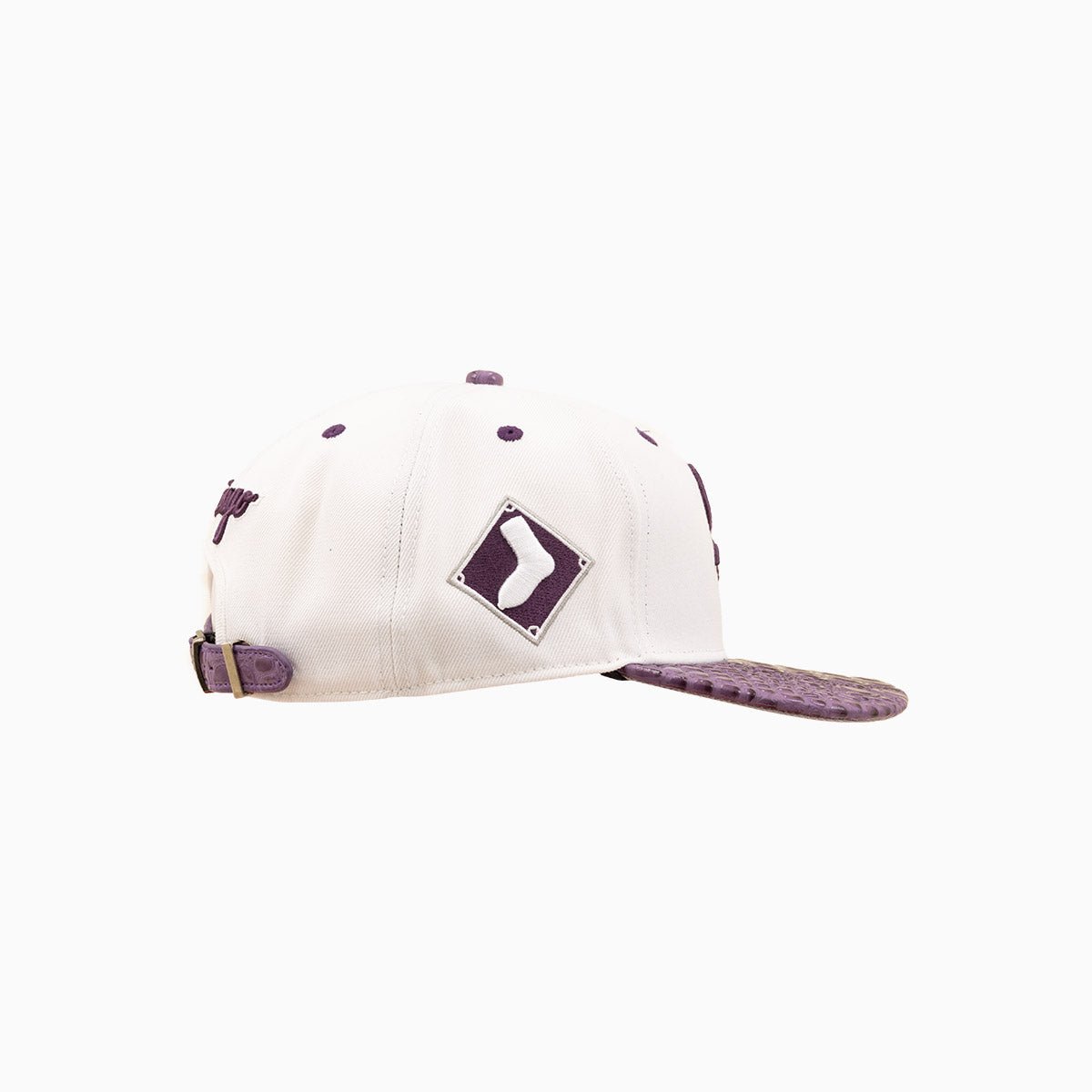 Chicago White Sox MLB Official Leather Visor Flat Hat - Adjustable Snapback for Baseball Fans, Outdoor Sports & Casual Wear