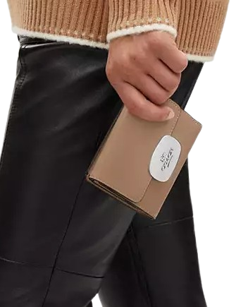Coach Eliza Small Wallet - Stylish & Compact Leather Wallet for Women | Perfect for Everyday Use, Travel & Gifting