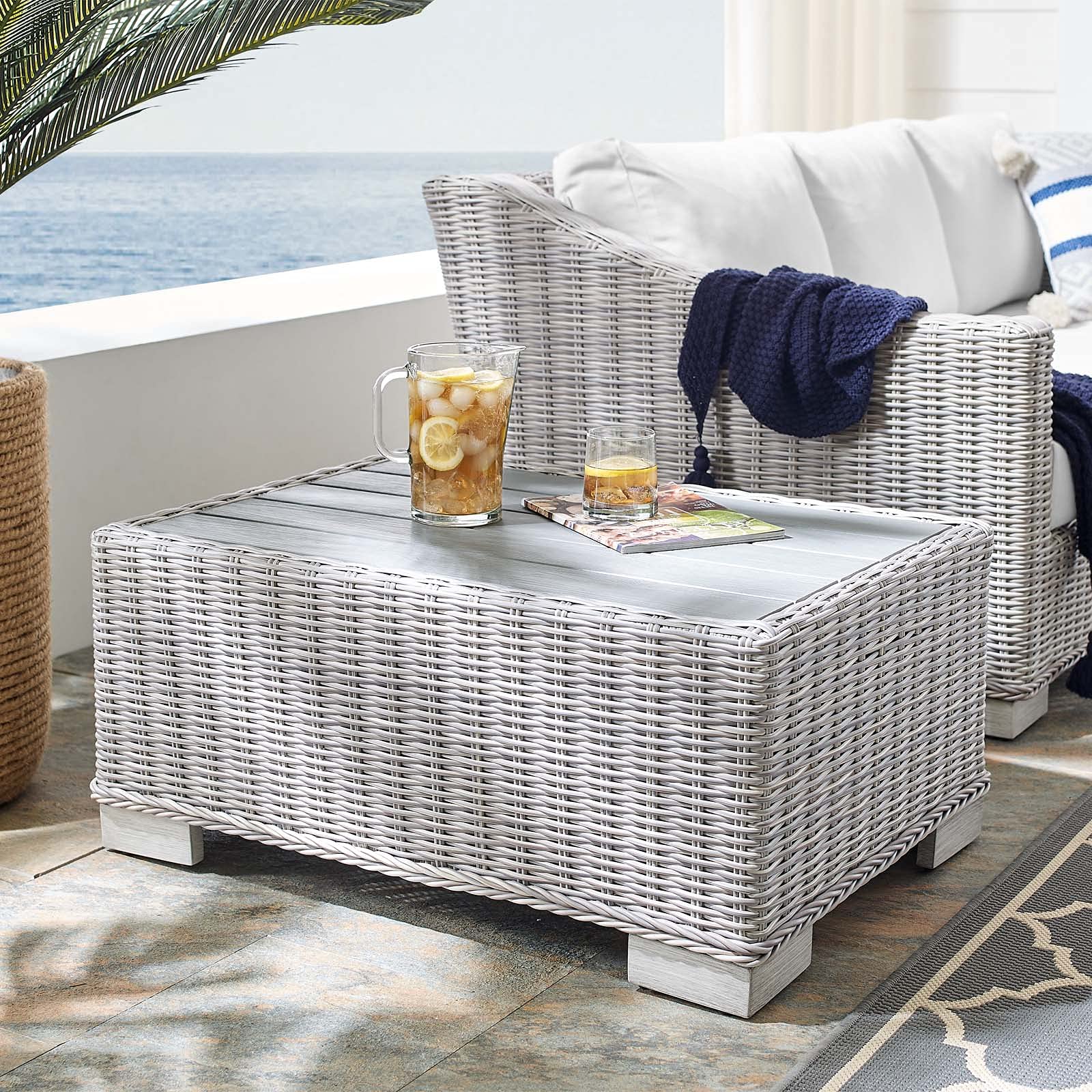 Modern Grey Rattan Wicker Rectangular Coffee Table for Outdoor Patio, Balcony & Bistro - Perfect for Lounging, Entertaining & Relaxing in Your Garden or Backyard