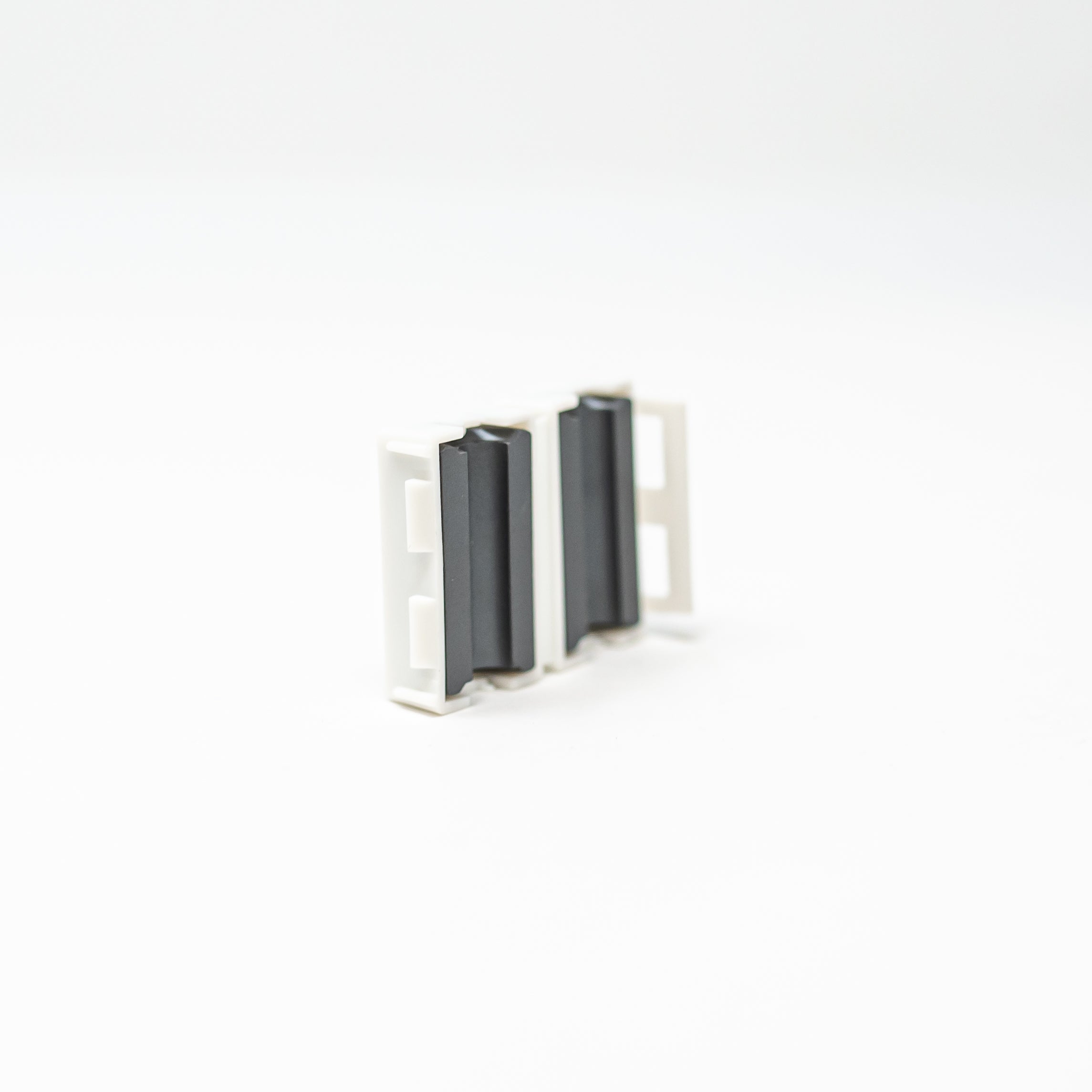 High-Quality Clamp-On Ferrite Bead Inductor for EMI/RFI Noise Suppression - Perfect for Electronics, Cables & Power Supplies