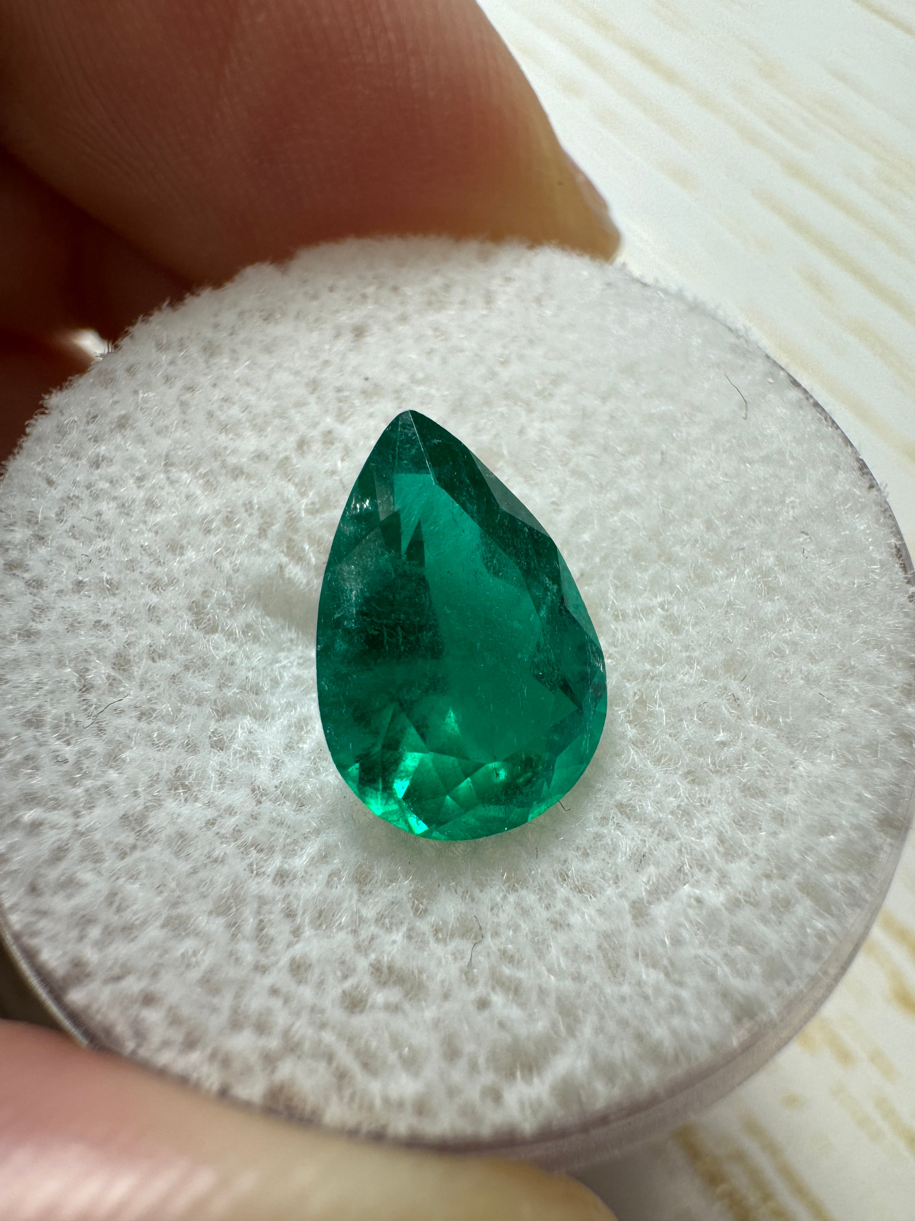 2.03 Carat 11x7.5mm Deep Green Natural Loose Colombian Emerald Pear Cut Gemstone for Jewelry Making, Engagement Rings & Luxury Gifts