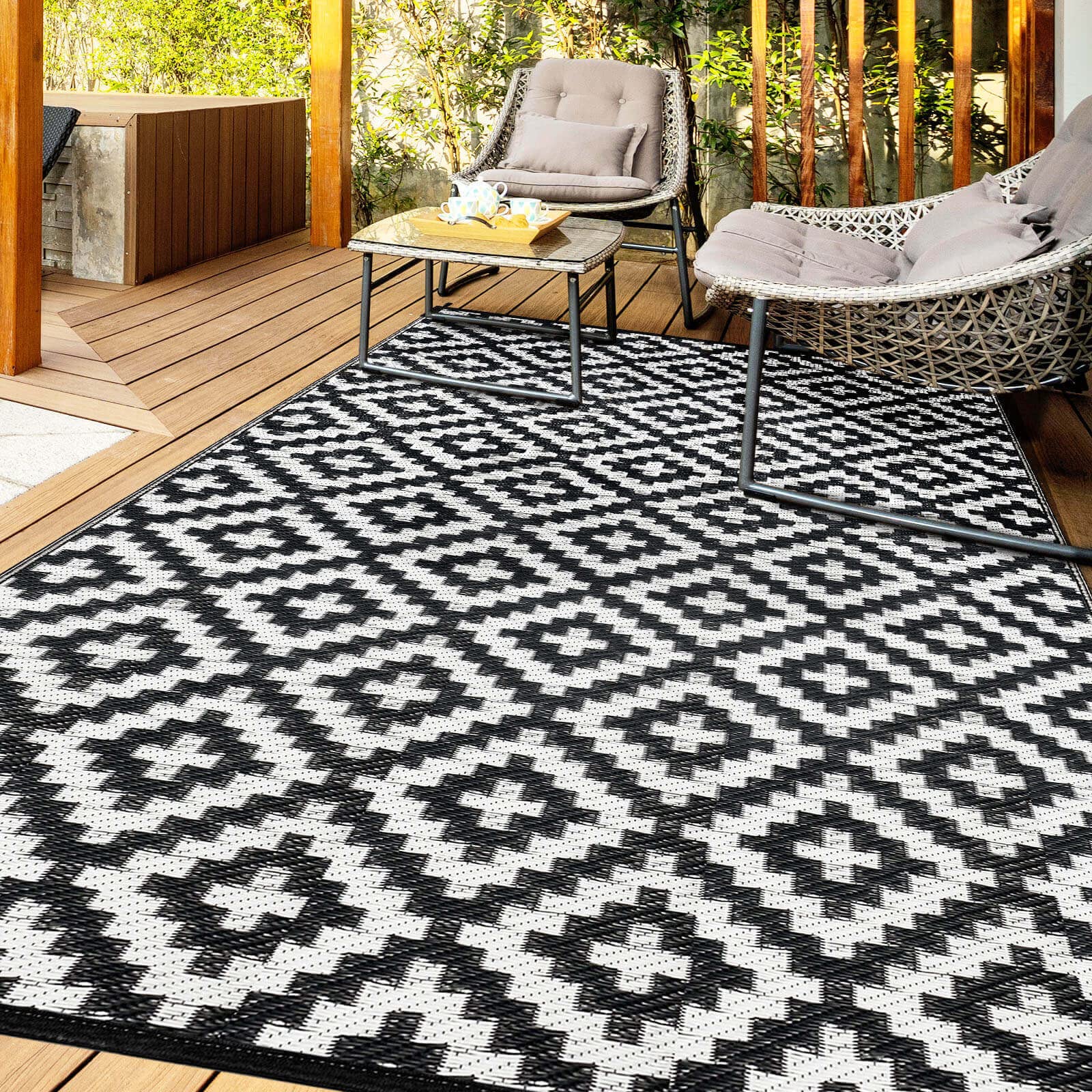 4x6 ft Waterproof Outdoor Patio Rug - Durable Plastic Straw Camping Carpet for Patio, Deck, RV, Camper, Balcony & Backyard | Perfect for Outdoor Gatherings, BBQs & Relaxation
