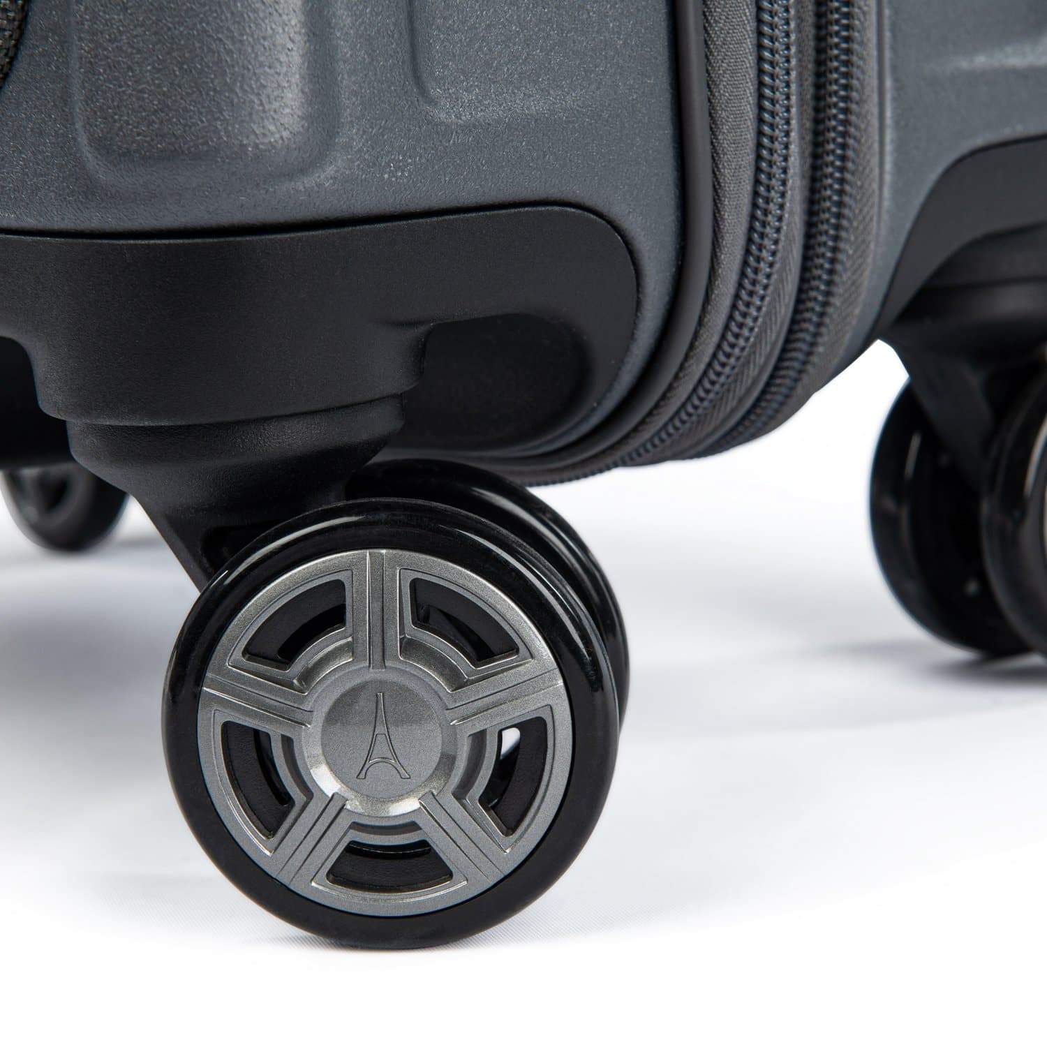 Travelpro Platinum Elite Expandable Hardside Spinner Carry-On Luggage for Business Travel & Weekend Getaways