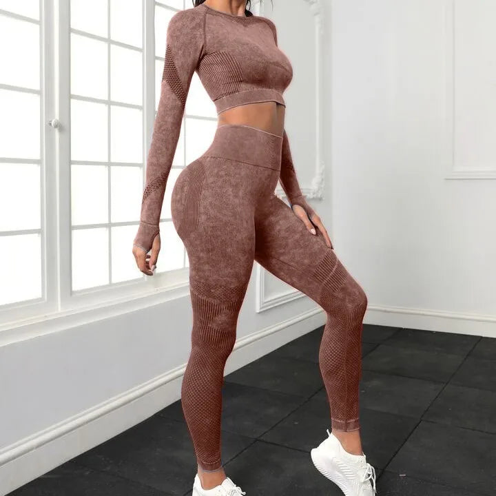 Seamless Yoga Sets for Women - Workout Sportswear & Gym Clothing with Long Sleeve | Perfect for Yoga, Pilates & Fitness Training