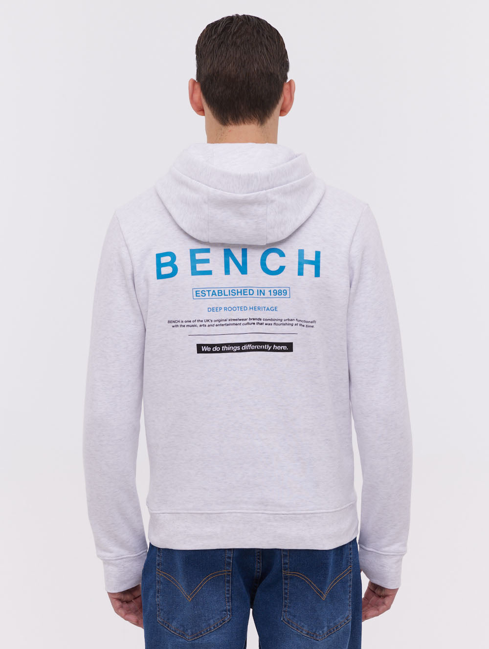 Manti Graphic Hoodie for Men & Women - Trendy Pullover Sweatshirt with Cool Back Print | Perfect for Casual Wear, Street Style & Outdoor Activities