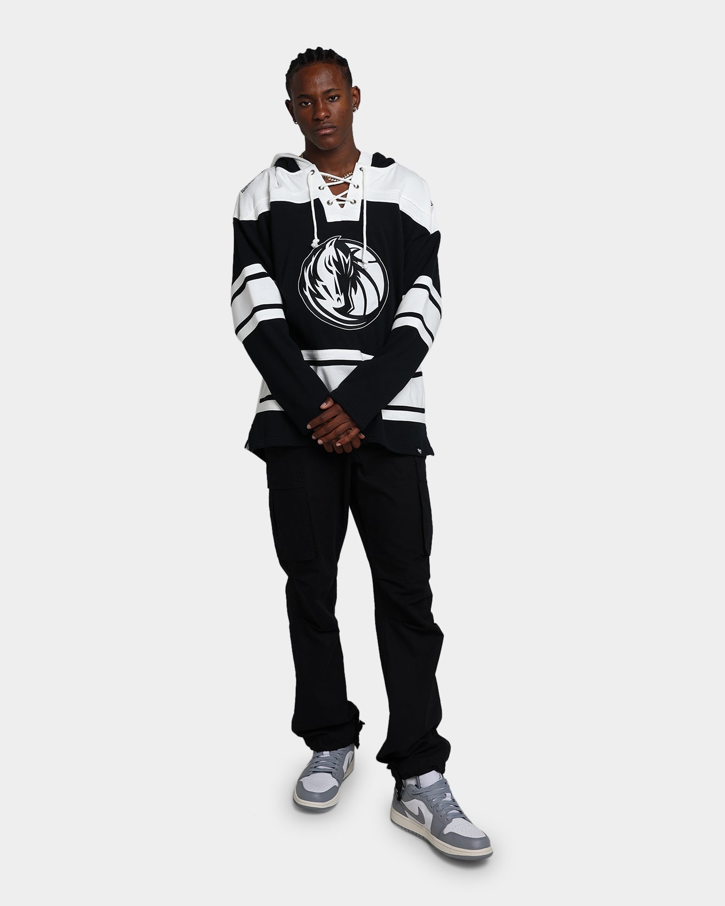 47 Brand Dallas Mavericks Superior Lacer Hoodie - Jet Black NBA Basketball Fan Apparel for Men & Women - Perfect for Game Day, Casual Wear & Sports Events