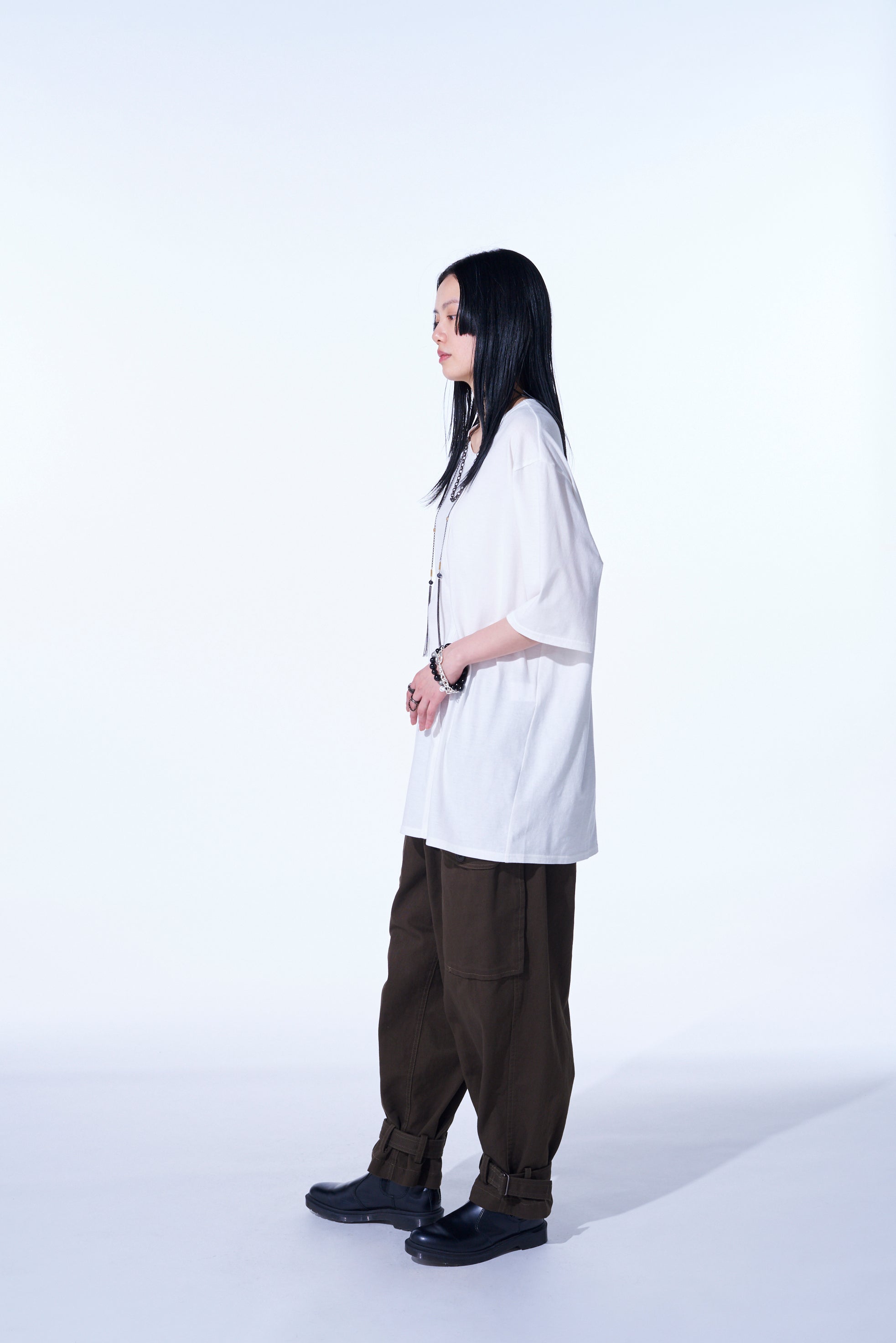 Premium Cotton Jersey Vertically Grafted T-Shirt with Side Hem Slits - Soft Breathable Tee for Casual Wear & Street Style Outfits