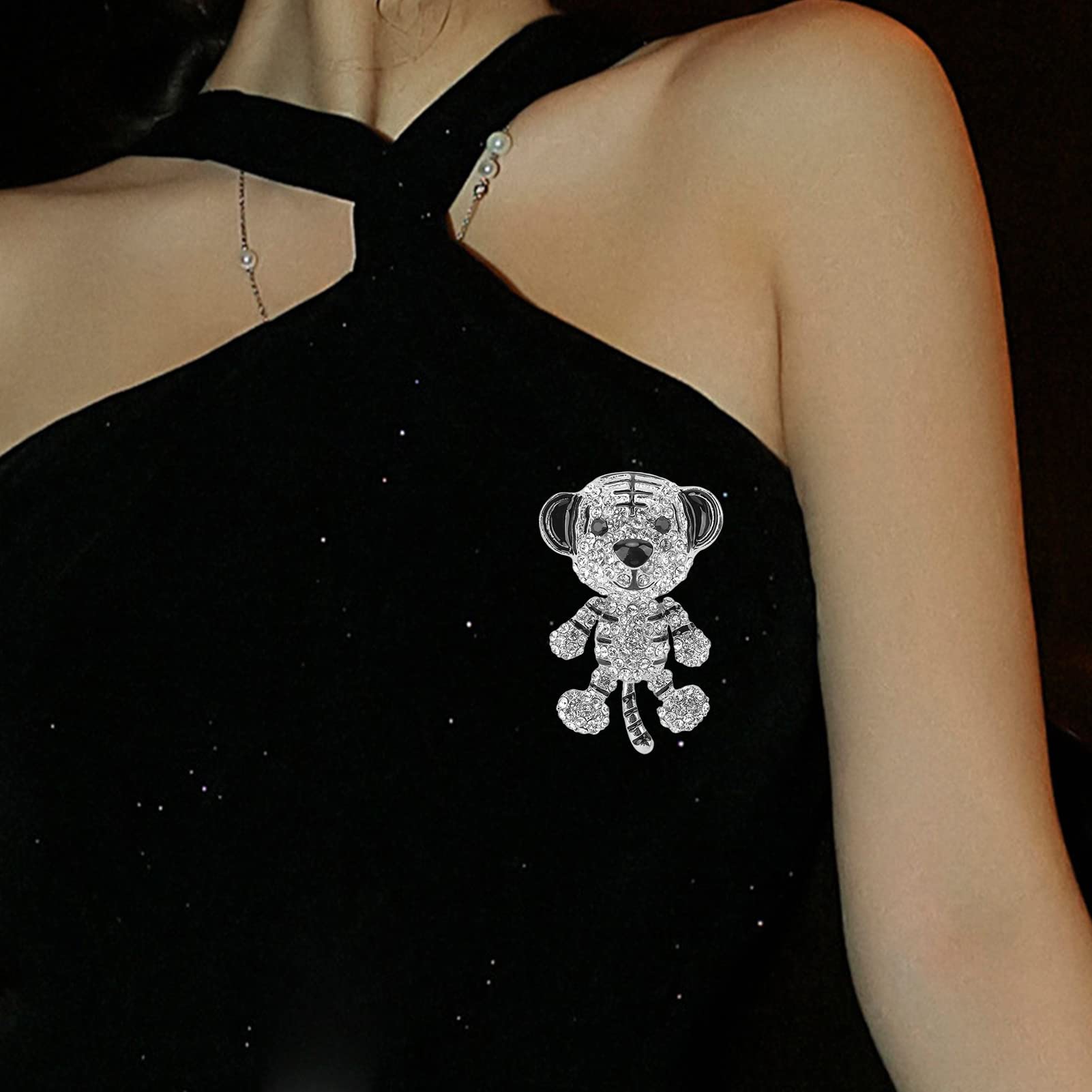 Elegant Tiger Rhinestone Brooch - Sparkling Animal Jewelry Accessory for Women | Perfect for Jackets, Blazers, Dresses & Formal Attire