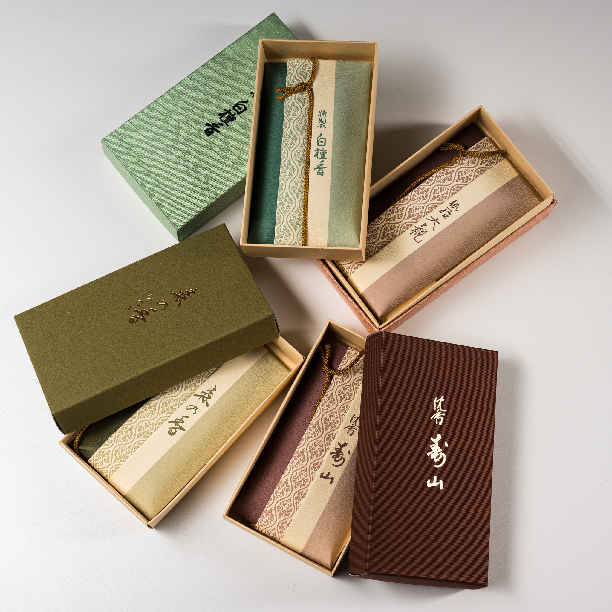 Nippon Kodo Scent of the Forest Hinoki Cypress Incense Cones - Japanese Aromatherapy for Relaxation & Meditation | Perfect for Home Spa, Yoga & Zen Decor