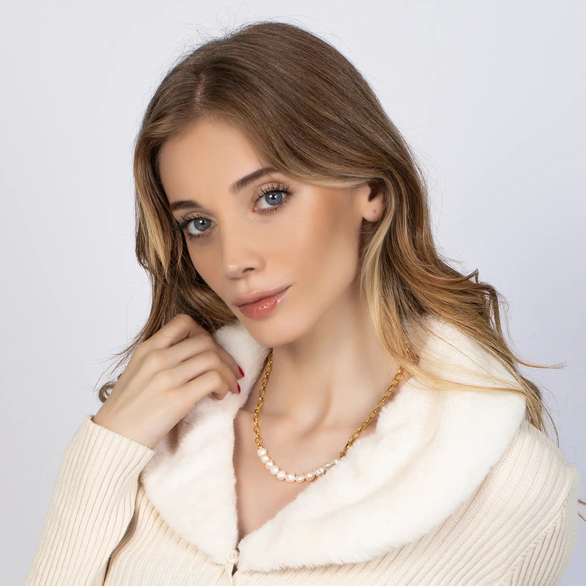 Elegant Pearl Chain Necklace for Women - Classic & Timeless Jewelry Gift for Her - Perfect for Weddings, Parties & Everyday Wear