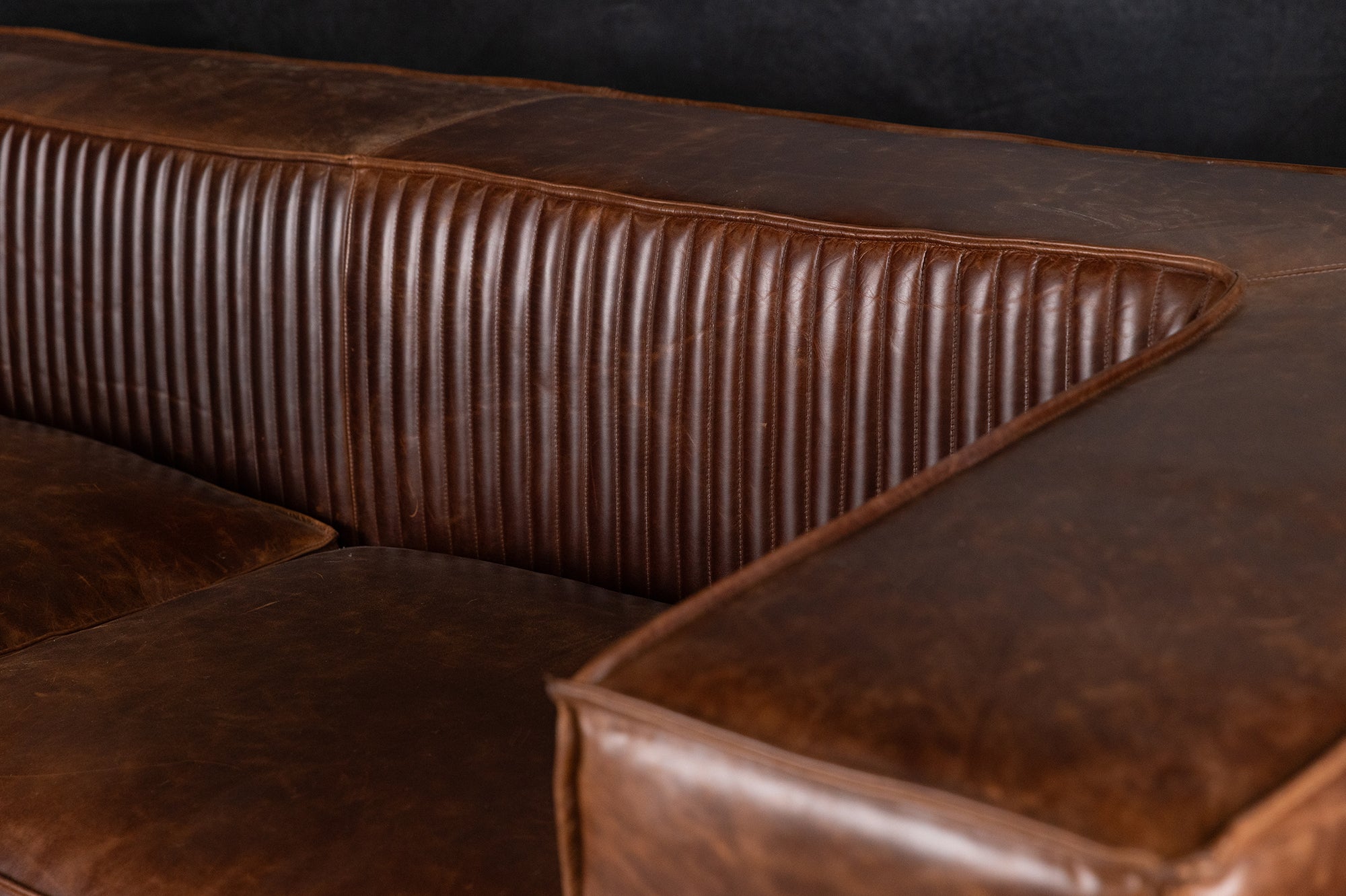 Premium VEZINA Genuine Leather Sofa - Modern Luxury Living Room Furniture for Home & Office - Comfortable & Durable Leather Couch for Relaxing, Entertaining & Stylish Decor