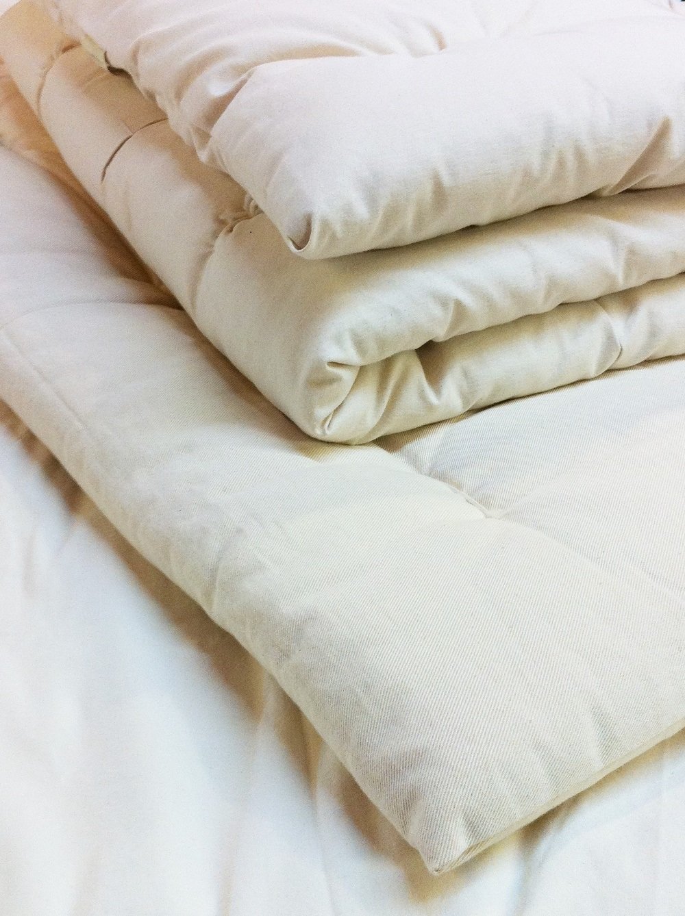 Organic Cotton Mattress Topper - 100% Breathable Cotton Twill Cover, X-Large Twin Size, Off White | Hypoallergenic & Cooling Bed Topper for Back Pain Relief, Guest Room & Dorm Essentials