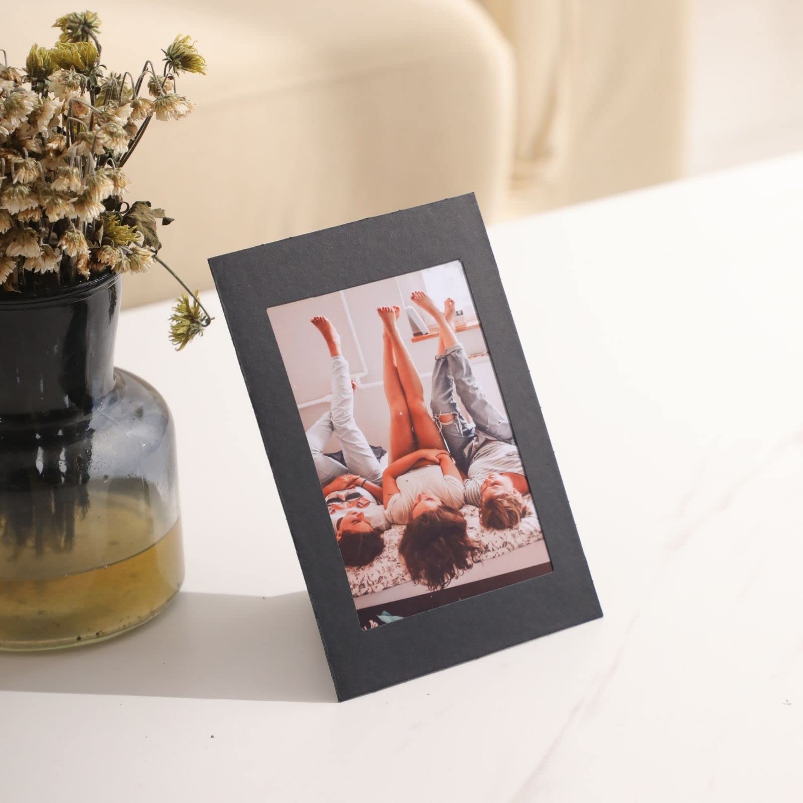 100 Pack 4x6 Standing Paper Picture Frames with Easel - Black Cardboard Photo Frames for DIY, Classroom & Father's Day - Bulk Gallery Display Frames for Home Decor, Office Desk & Party Decorations