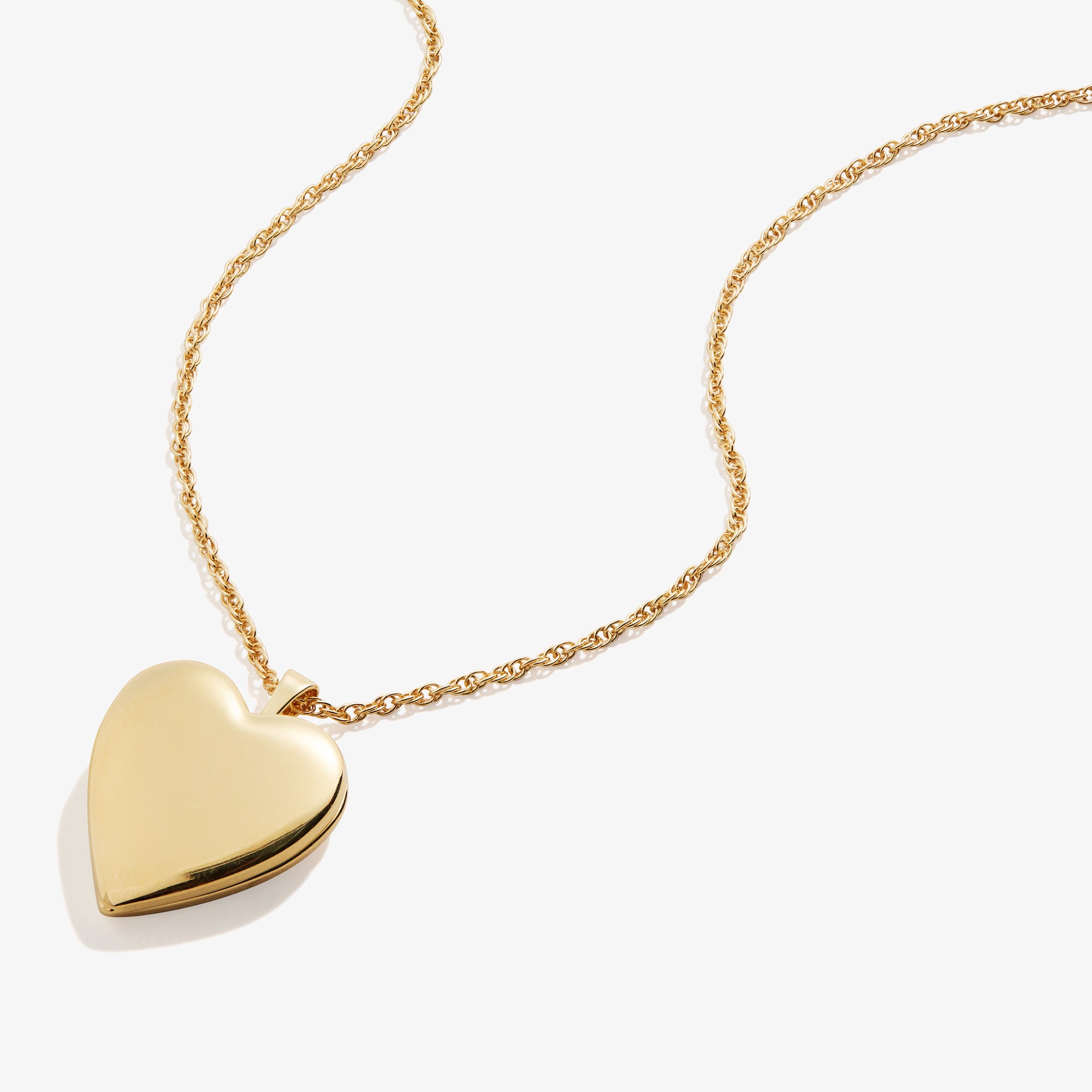 Heart Locket Necklace for Women, Adjustable Chain, Personalized Photo Pendant - Perfect for Valentine's Day, Anniversary & Romantic Gifts