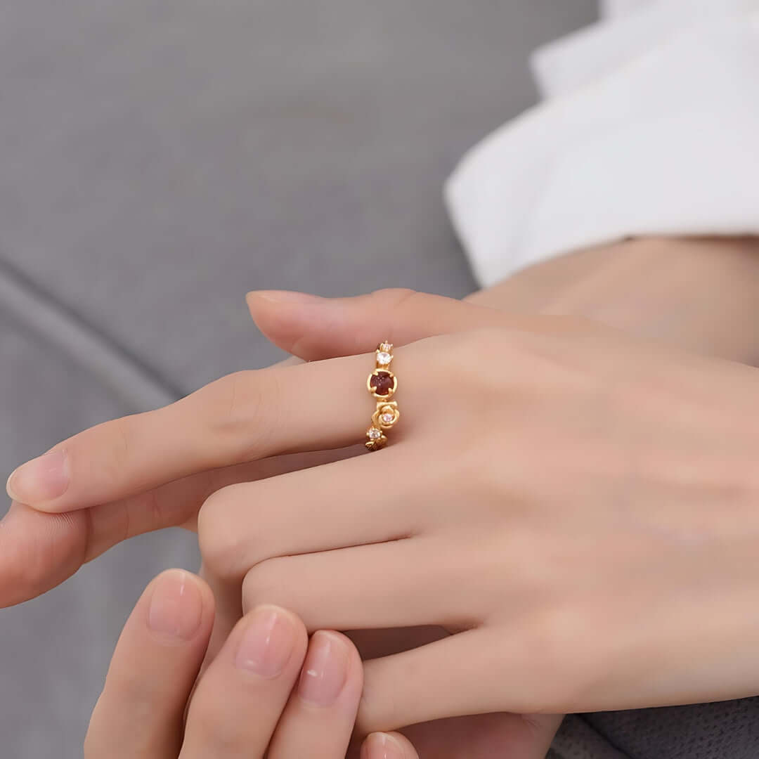 Elegant Rose Red Garnet Capricorn Ring for Women | Zodiac Birthstone Jewelry Gift | Perfect for Birthdays, Anniversaries & Special Occasions | R5838