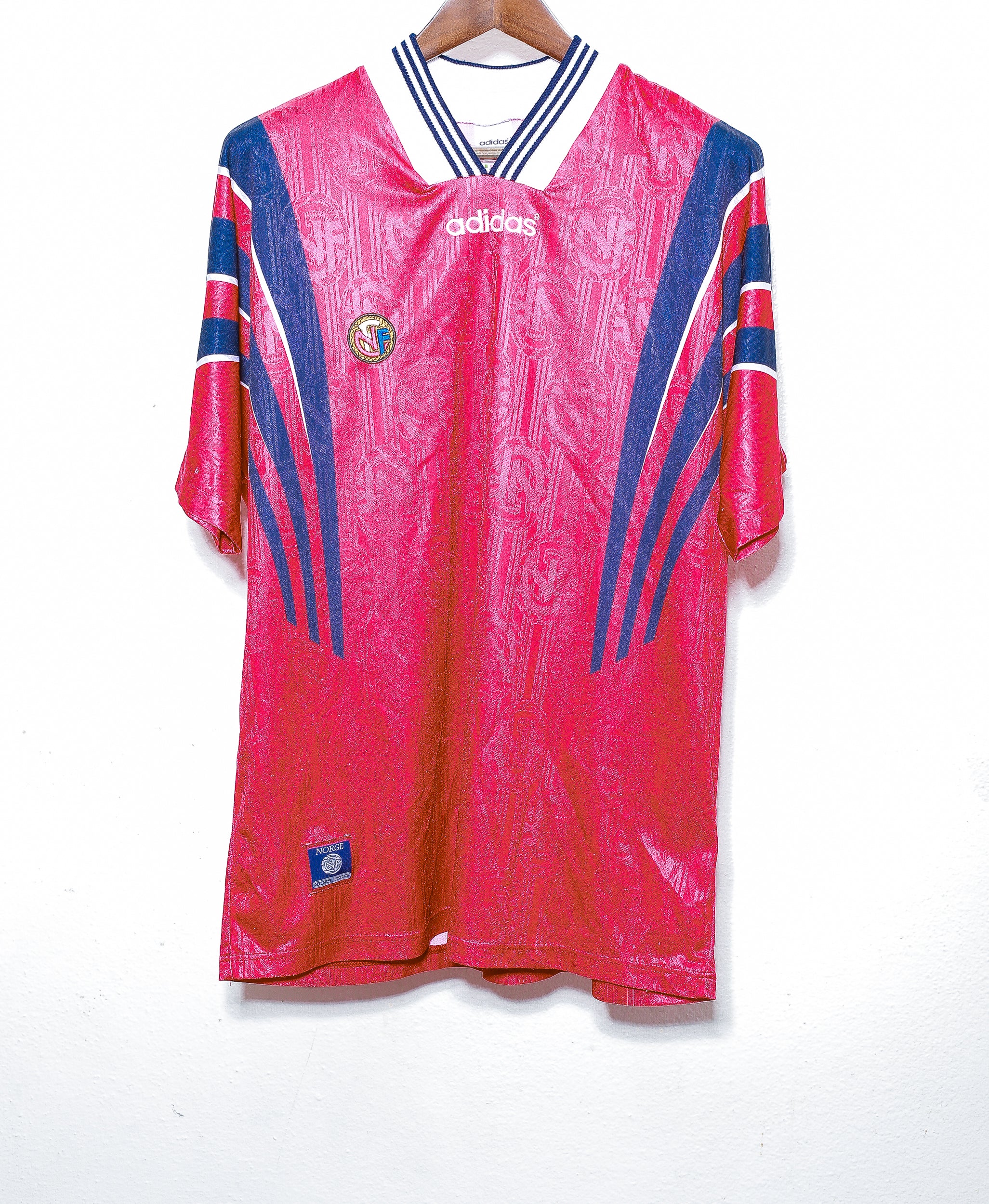 1996 Norway National Team Soccer Jersey XL - Vintage Football Shirt for Fans & Collectors - Perfect for Matches, Gifts & Retro Sports Fashion