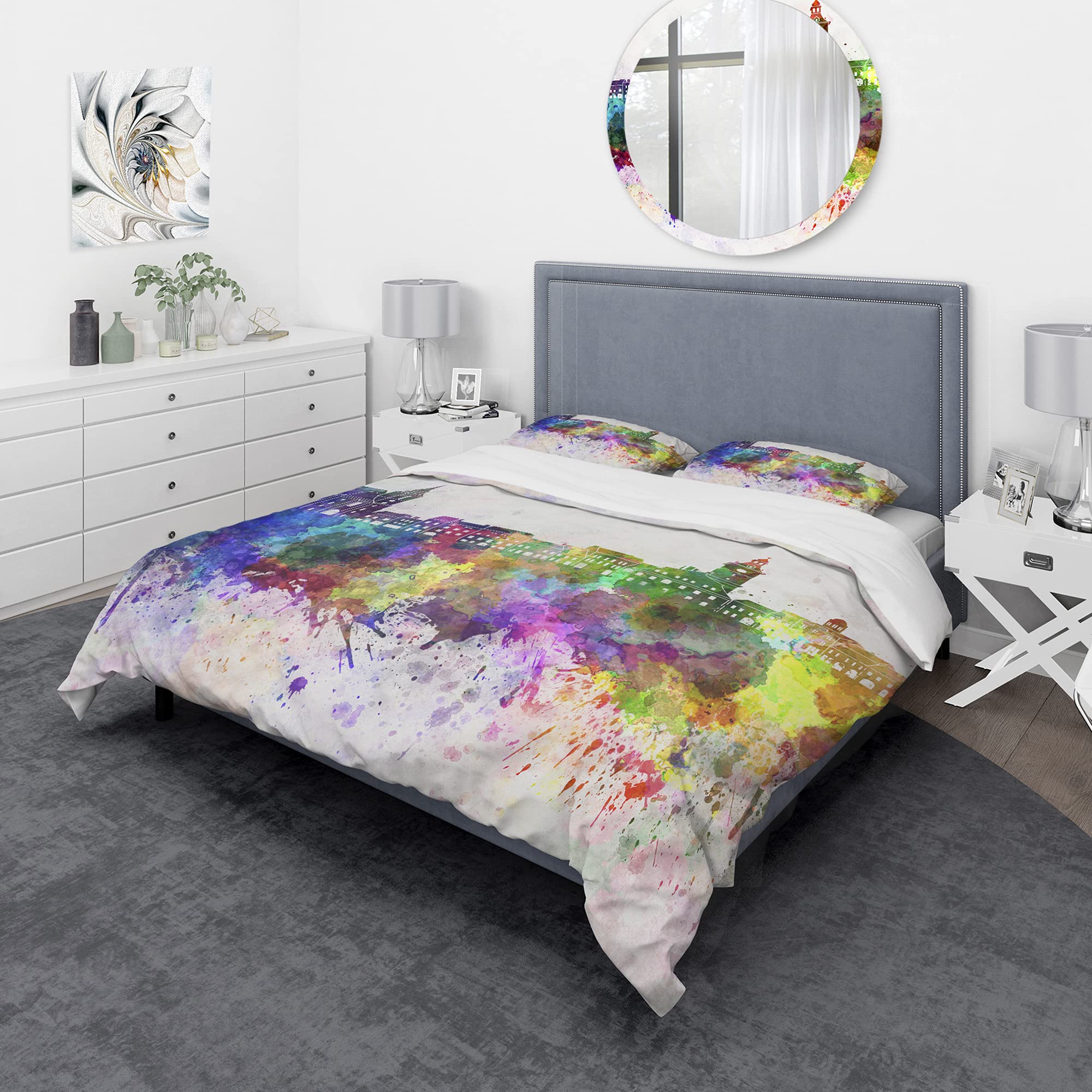 DesignQ Brasov Skyline Industrial Duvet Cover Set - Queen Size Purple Architecture Bedding (3-Piece) | All Season Comfort for Modern Bedrooms & Guest Rooms