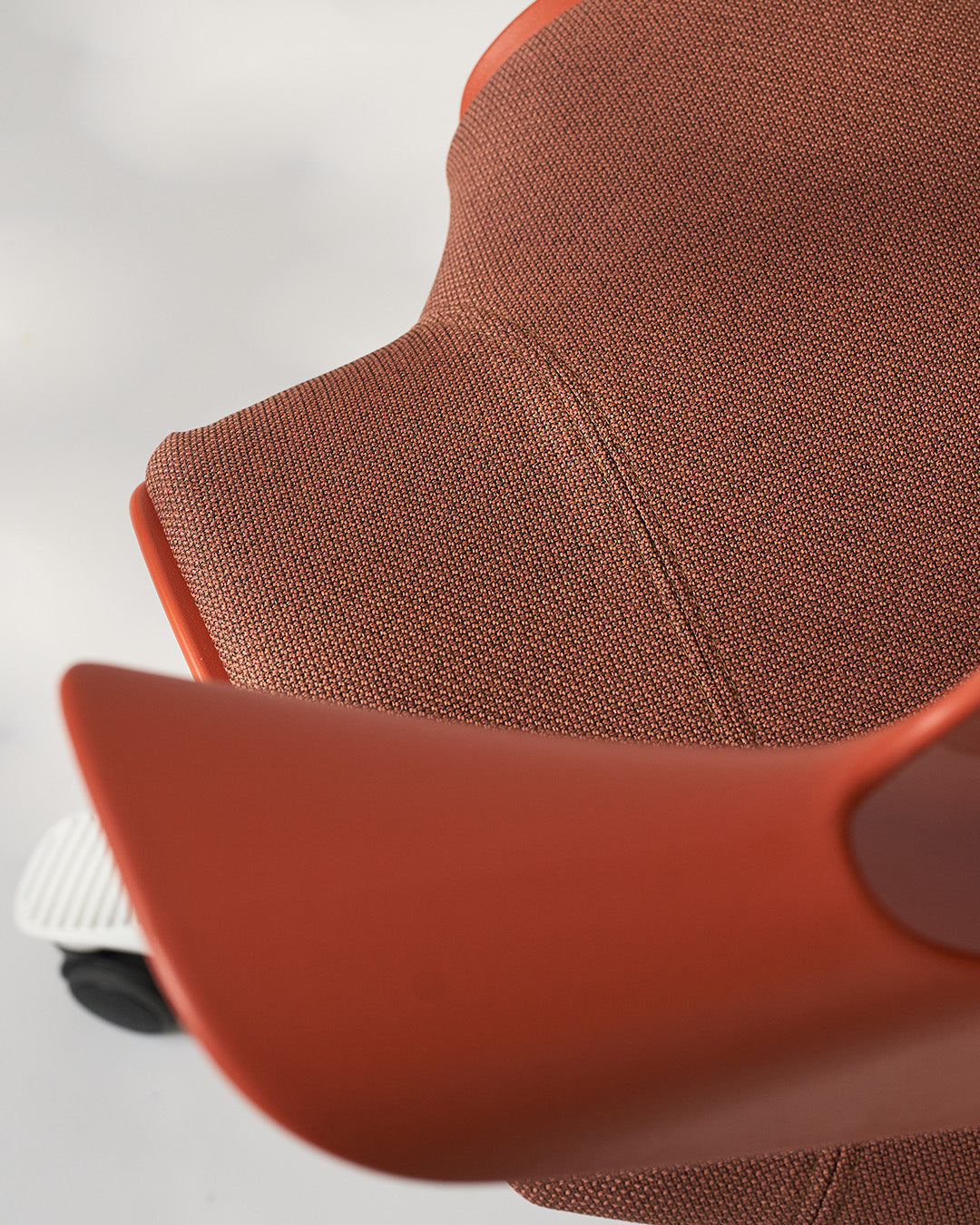 HÅG Capisco Puls 8020 Ergonomic Office Chair - Rosehip CURA Collection | Adjustable Height & Seat | Home & Office Workspace Solution