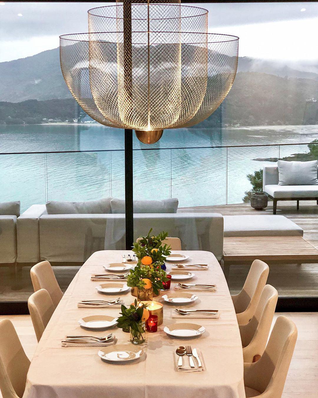 Meshmatics Modern Hanging Lamp - Adjustable LED Pendant Light for Living Room, Bedroom & Dining Room - Stylish Ceiling Fixture with Dimmable Warm White Light - Perfect for Home Decor & Ambient Lighting