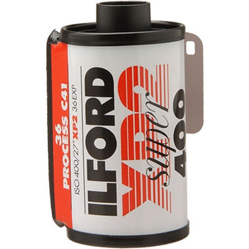 Ilford XP2 Super 400 Black and White 35mm Film Roll - 36 Exposures, C-41 Process Compatible | Perfect for Street Photography, Travel & Low Light Shooting