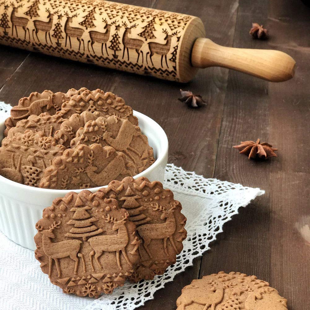 Christmas Tree & Deer Engraved Wooden Rolling Pin for Baking - Embossed Cookie Dough, Holiday Pastry Making, DIY Christmas Cookies - Perfect for Festive Baking & Kitchen Decor