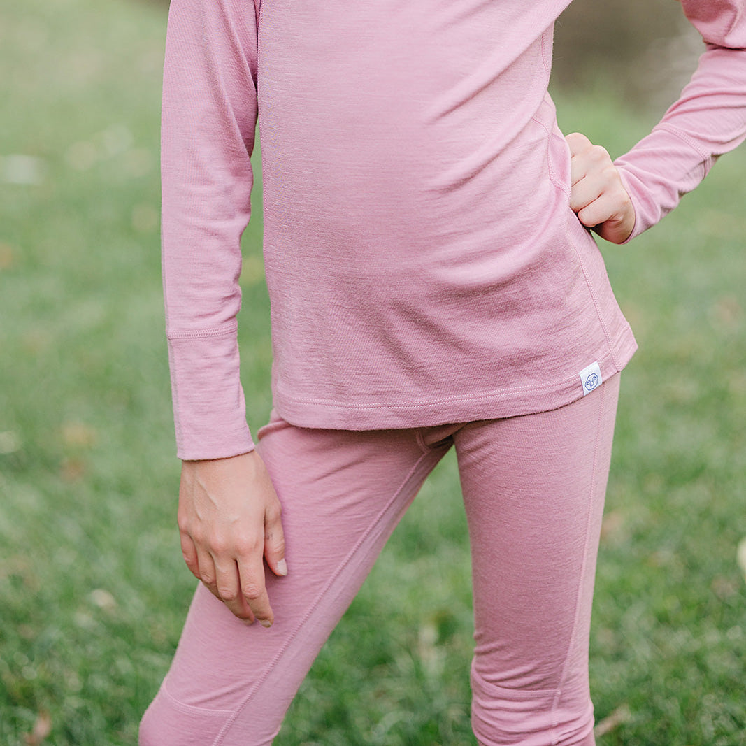 Kids Merino Wool Base Layer - Long Sleeve Thermal Top for Boys & Girls in Blush Pink | Warm Winter Underwear for Skiing, Snowboarding & Outdoor Activities