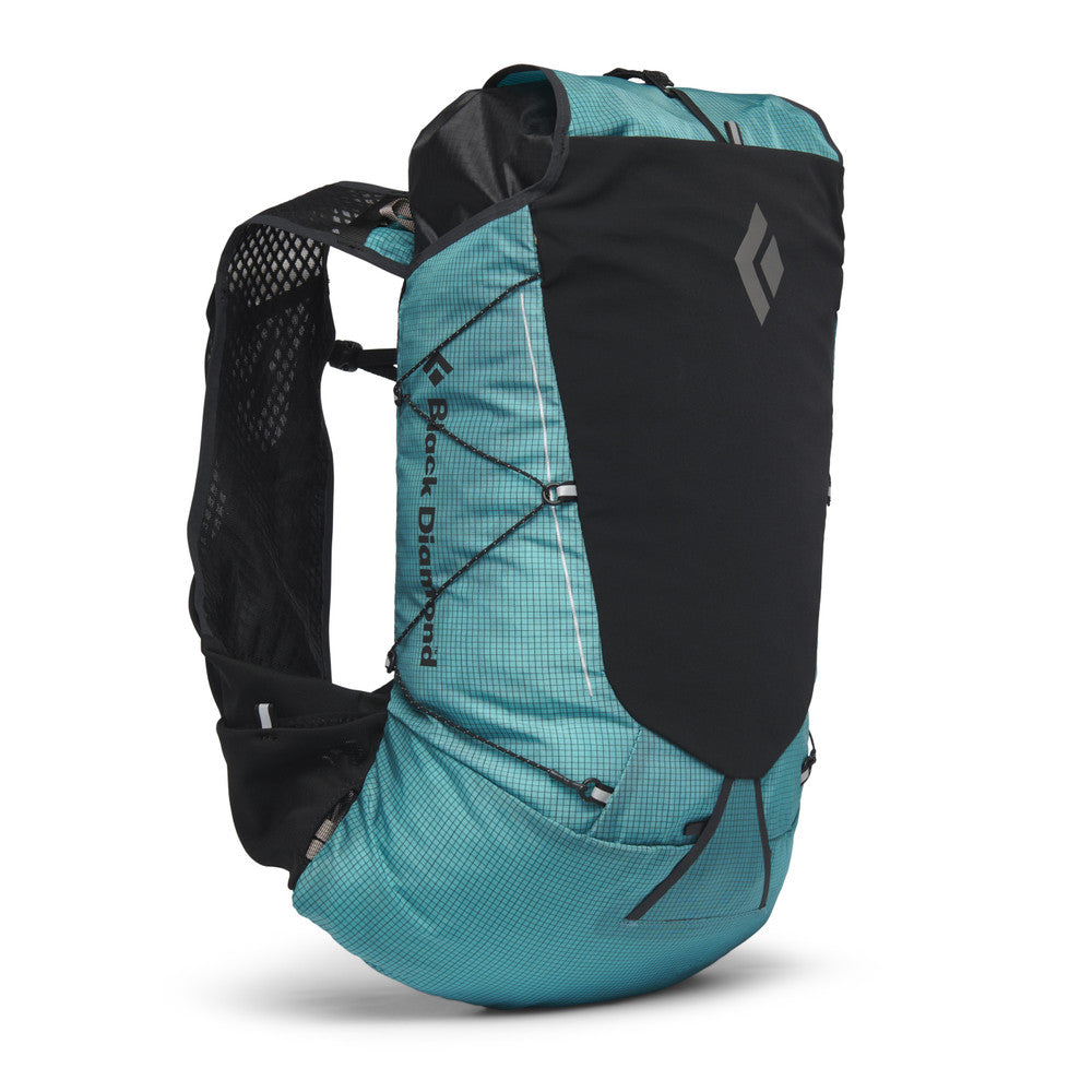 Black Diamond Distance 22 Backpack for Women - Lightweight Hiking Daypack with Hydration Sleeve - Perfect for Trail Running, Climbing & Outdoor Adventures