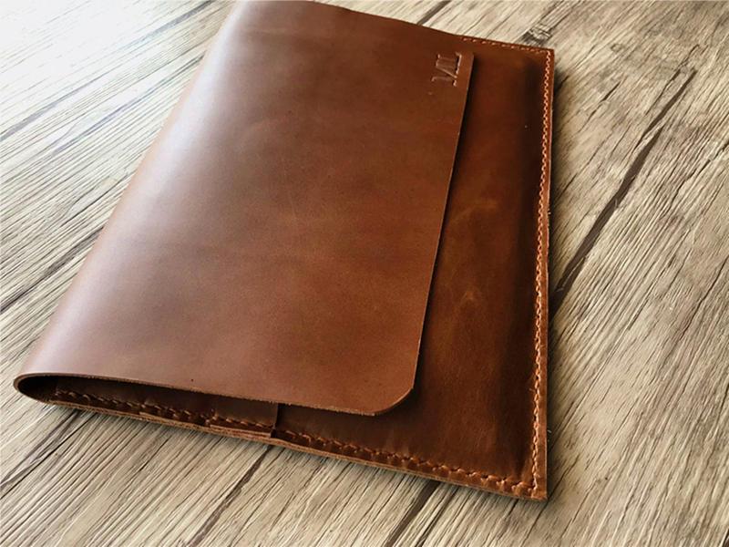 Premium 12 Inch Engraved Leather Laptop Sleeve Case for MacBook & Windows - Perfect for Office, Travel & School Protection