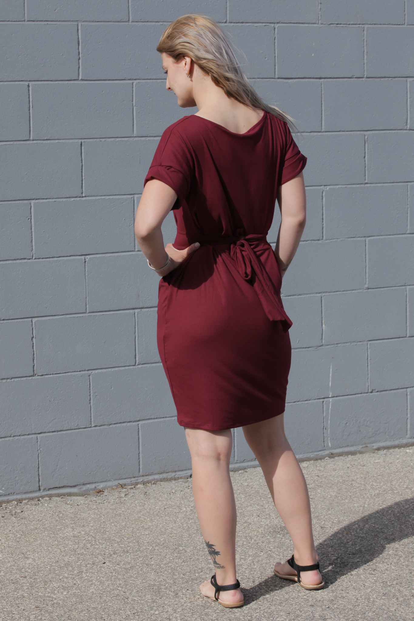 Extra Soft Tie Belt Dress with Pockets - Women's Flowy Casual Wrap Dress for Work, Date Night & Spring Outfits