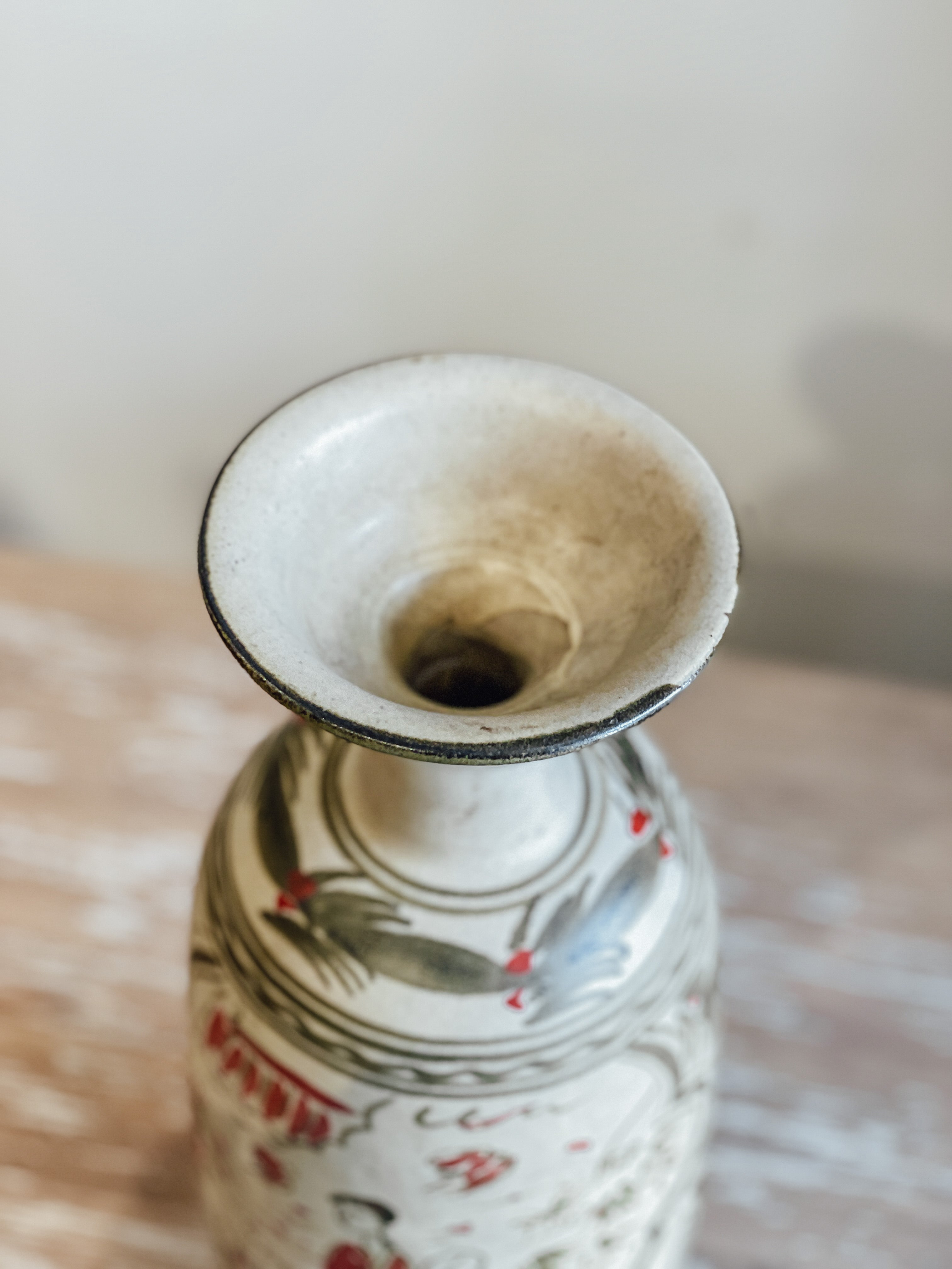 Handmade Chinese Ceramic Vase - Blue and White Porcelain Flower Vase for Home Decor, Wedding Centerpiece & Gift Idea
