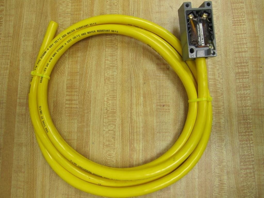 Eaton Cutler Hammer E50RAS Limit Switch Mechanism with 8Ft Cable - Heavy Duty Industrial Safety Switch for Machinery & Automation Control