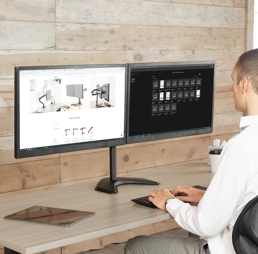 Dell P2213 22-inch LED LCD Monitor - Dual Monitor Setup Bundle (2 x 22