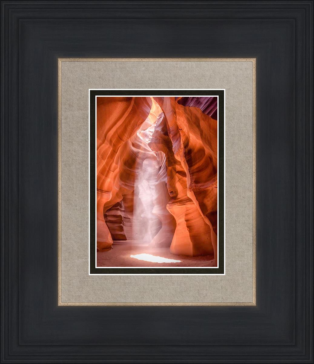 Antelope Canyon Cathedral - Stunning Natural Rock Formation & Photography Spot in Arizona | Perfect for Hiking, Sightseeing & Instagram Travel Photos