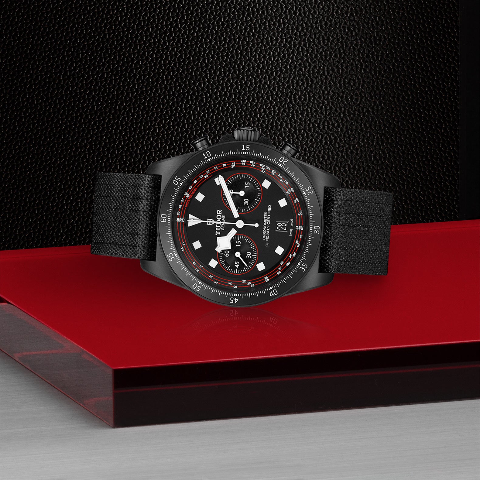 Pelagos FXD Chrono Dive Watch - Professional Waterproof Diving Chronograph for Men - Perfect for Scuba Diving, Snorkeling & Water Sports
