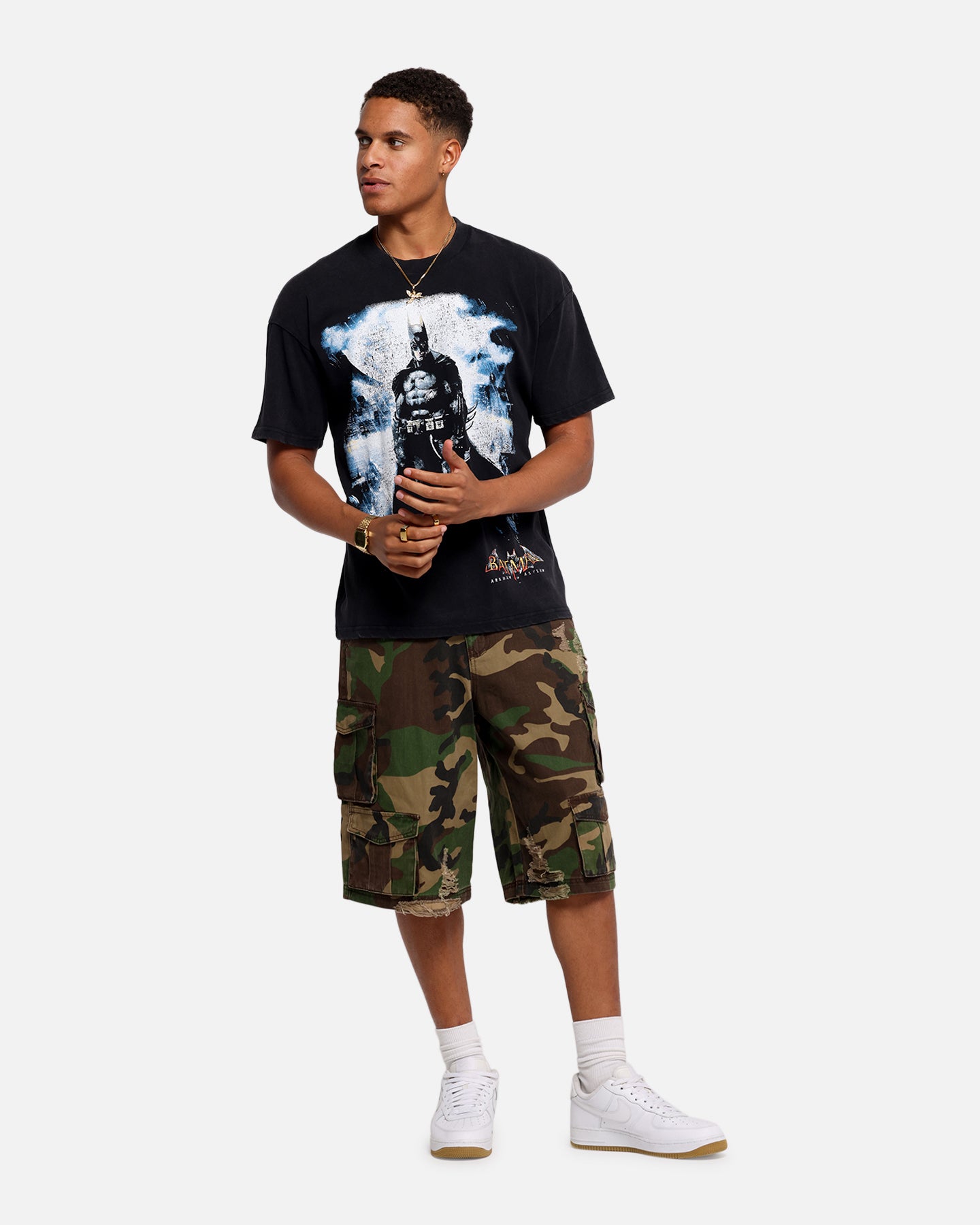 73 Studio X DC Batman Arkham Asylum Vintage Graphic T-Shirt - Black Cotton Tee for Men - Perfect for Cosplay, Comic Con & Batman Fans