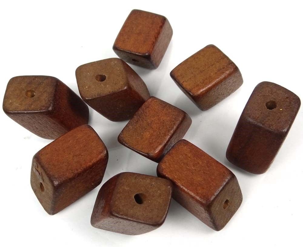 8-Piece Brown Geometric Wood Polyhedron Beads (26x17mm) for Jewelry Making, DIY Crafts, Beading, and Sewing – Perfect for Necklaces, Bracelets, and Home Decor by Perfect Beads Store
