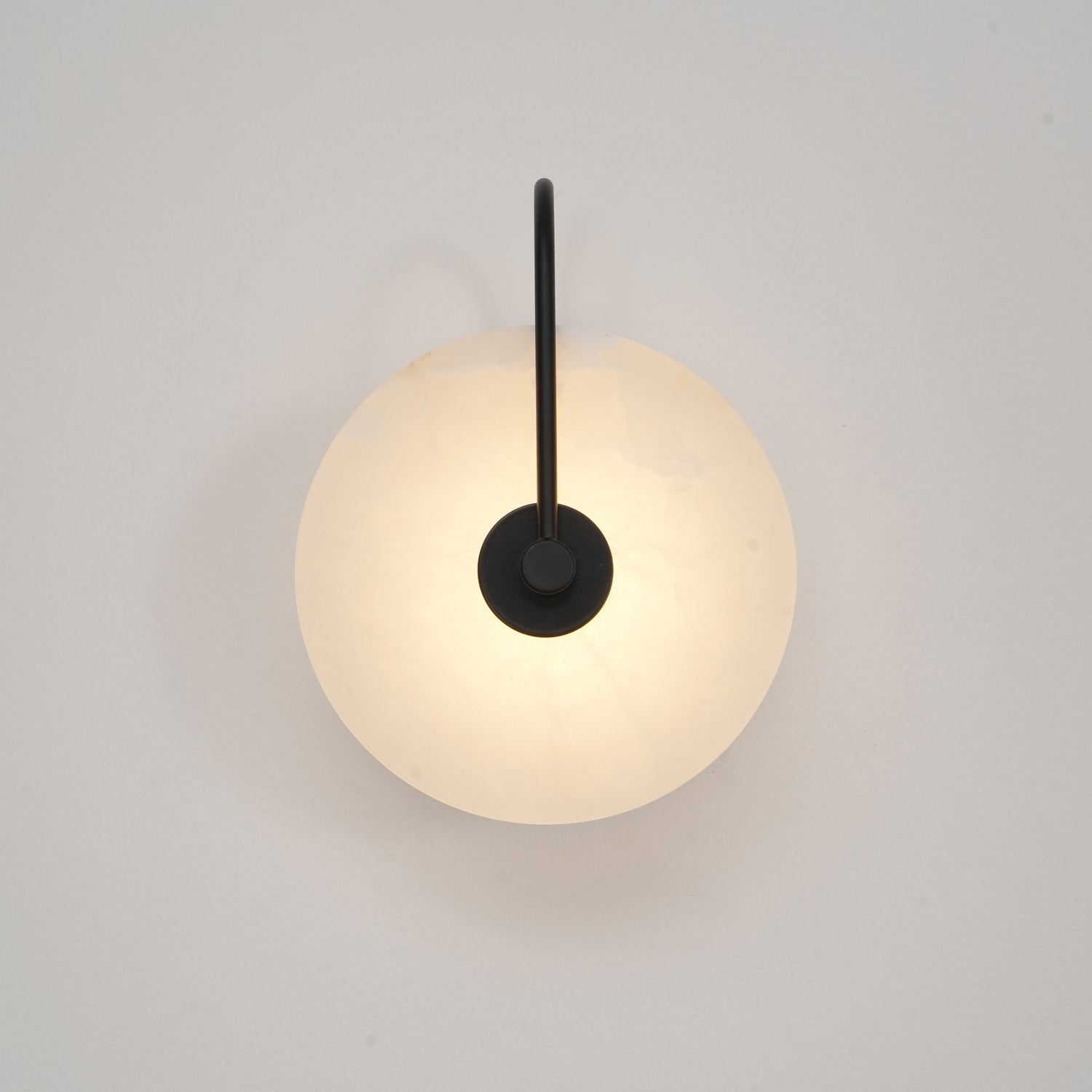 Modern Alabaster LED Wall Lamp - Energy Efficient Dimmable Light Fixture for Bedroom, Living Room & Hallway Decor