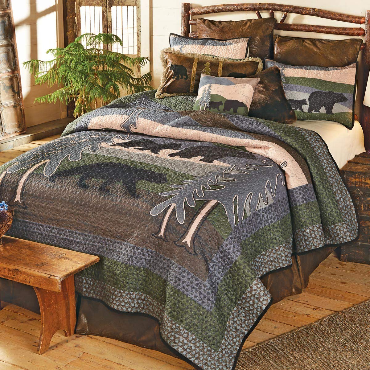 Premium Black Bear Hills Quilt Bed Set - King Size Luxury Bedding, Soft & Breathable Comforter Cover with Matching Pillow Shams - Perfect for Master Bedroom, Guest Room & Cozy Winter Nights