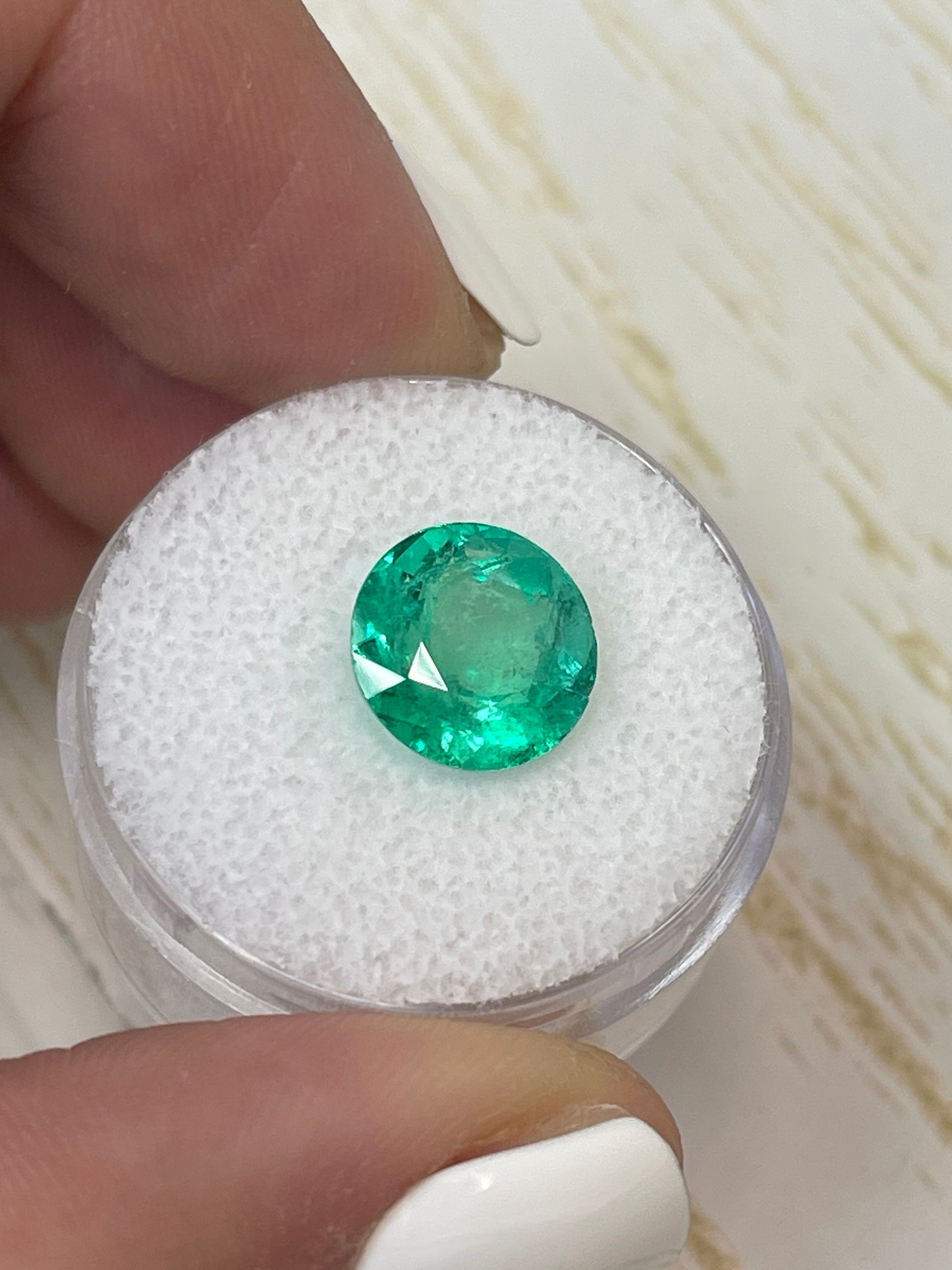 3.79 Carat 10x10mm Vibrant Green Natural Round Loose Colombian Emerald Gemstone for Jewelry Making, Engagement Rings & Luxury Gifts