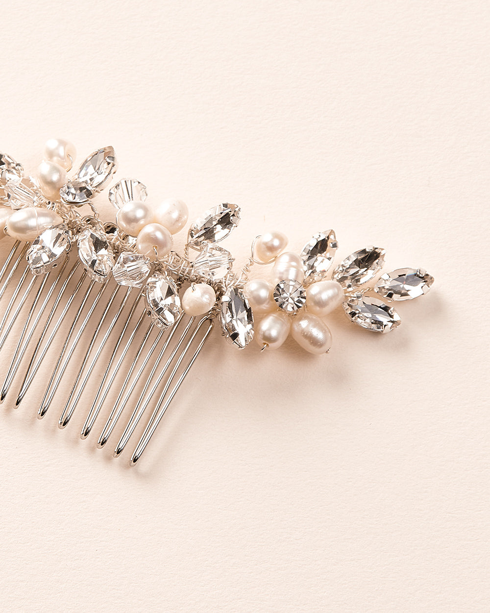 Jenny Pearl Comb - Elegant Hair Accessory for Women, Bridal & Special Occasions | Perfect for Weddings, Prom & Formal Events