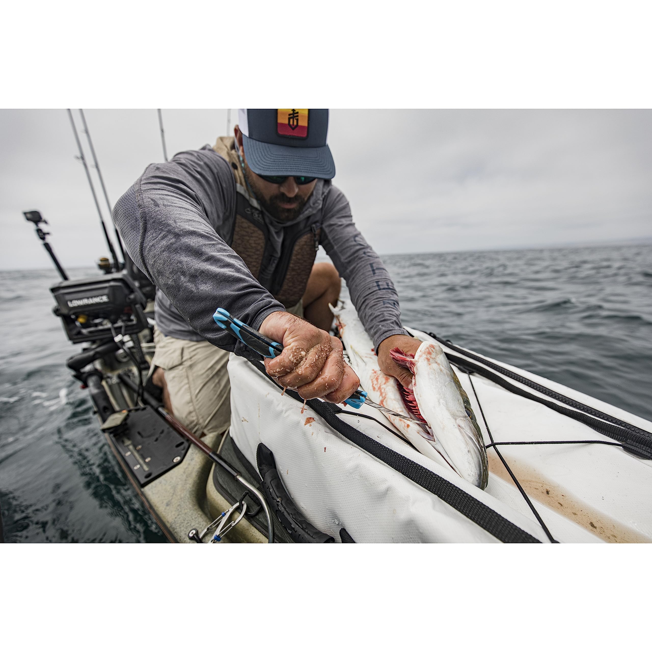 **Gerber Gear Fish Kit - Multipurpose Fishing Tool Set with Hemoplier, Defender Tether & Controller Folding Fillet Knife - Premium Camping & Outdoor Gear for Anglers, Survivalists & Adventurers**    *(Ideal for fishing trips, camping, hiking, emergency preparedness, and outdoor adventures.)*